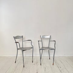 Paire de fauteuils français en métal et cuivre, vers 1980