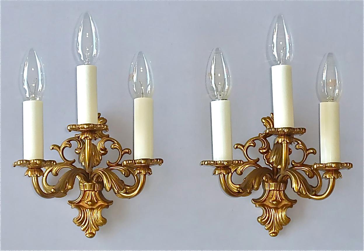Mid-20th Century Pair French Baroque Rococo Style Gilt Bronze Sconces Lamps Maison Bagues 1950s