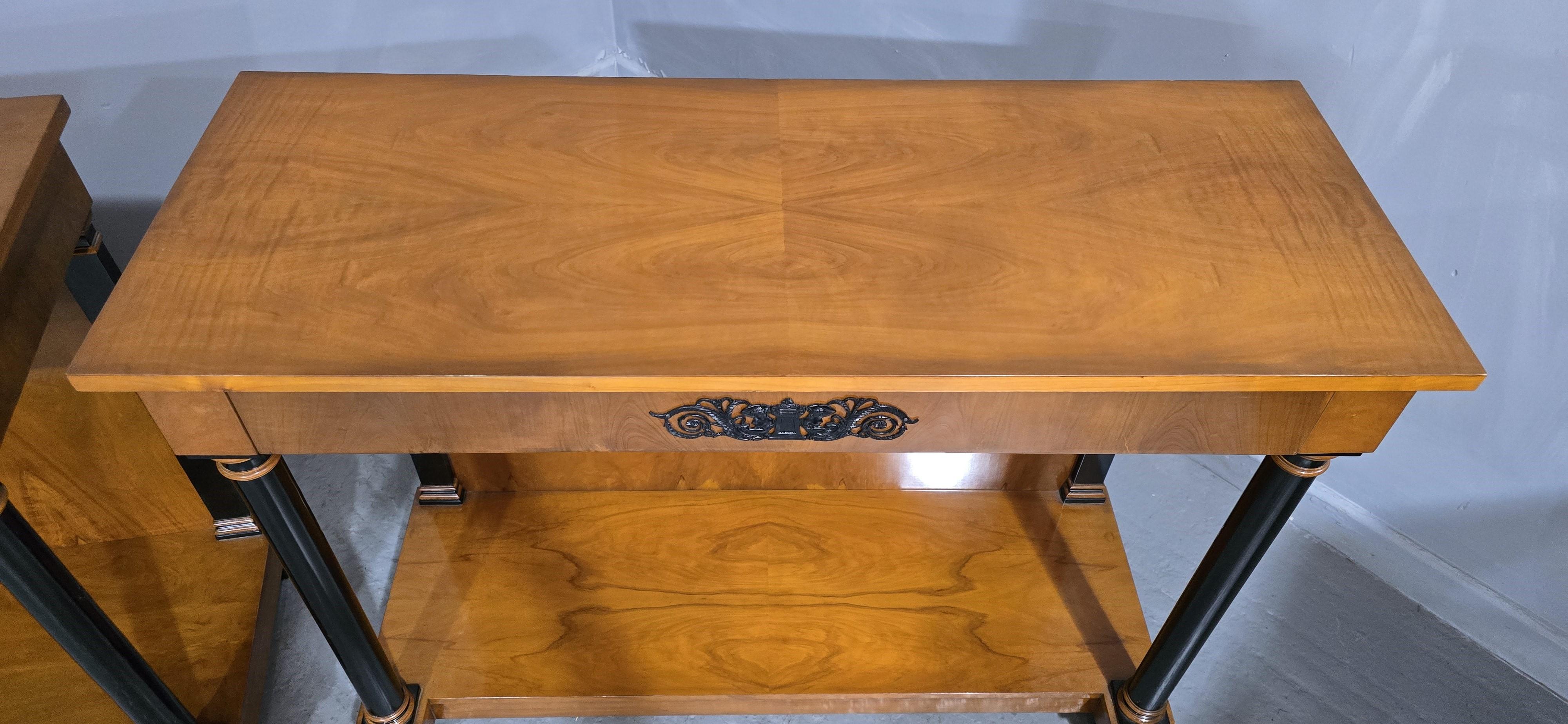 Pareja de Consolas Francesas de Abedul en venta 2