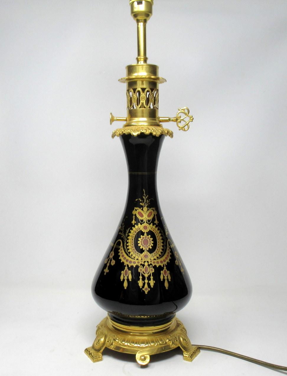 Painted Pair of French Black Enameled Glass Ormolu Table Lamps Art Nouveau, 19th Century