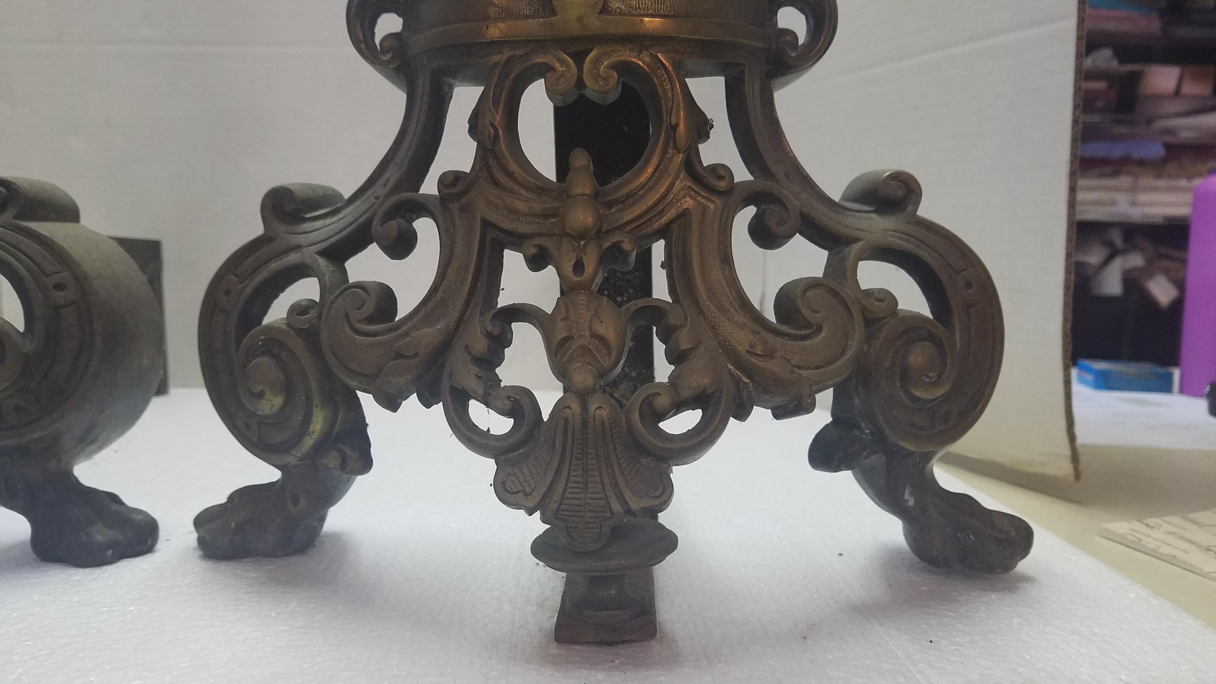 Pair of French Brass Andirons In Good Condition For Sale In Livingston, NJ