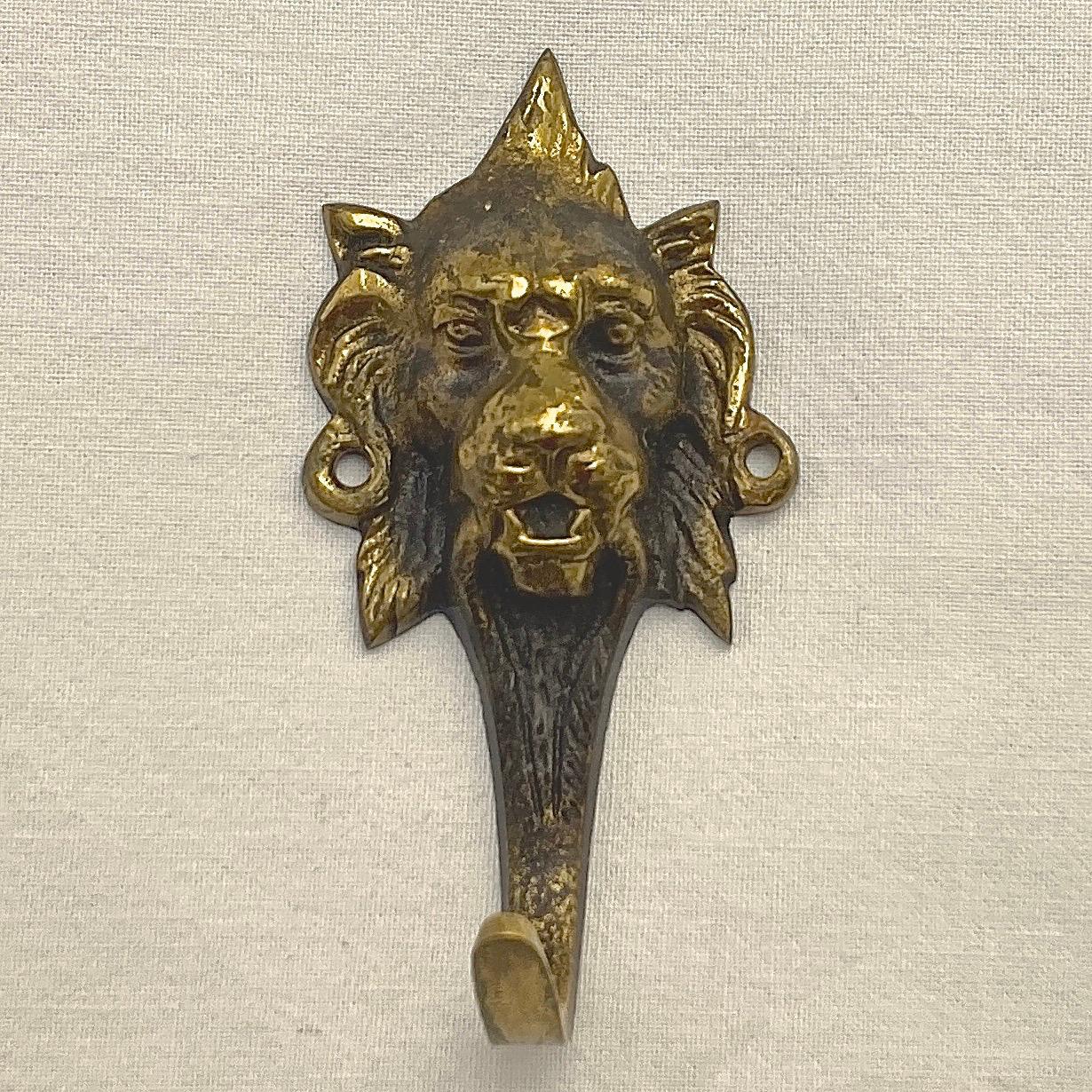 Black Pair French Brass Lion Head Design Single Hooks 