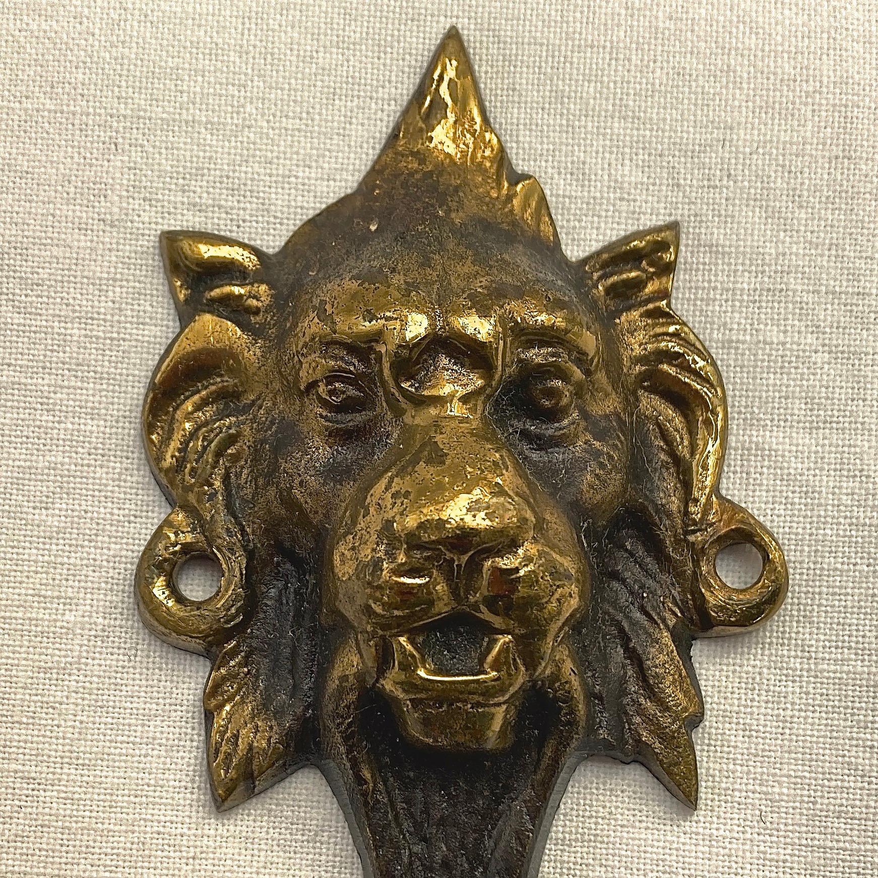 Pair French Brass Lion Head Design Single Hooks  In Good Condition In London, GB
