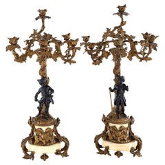 Paire de candélabres français à six lumières en bronze et marbre, 19ème siècle