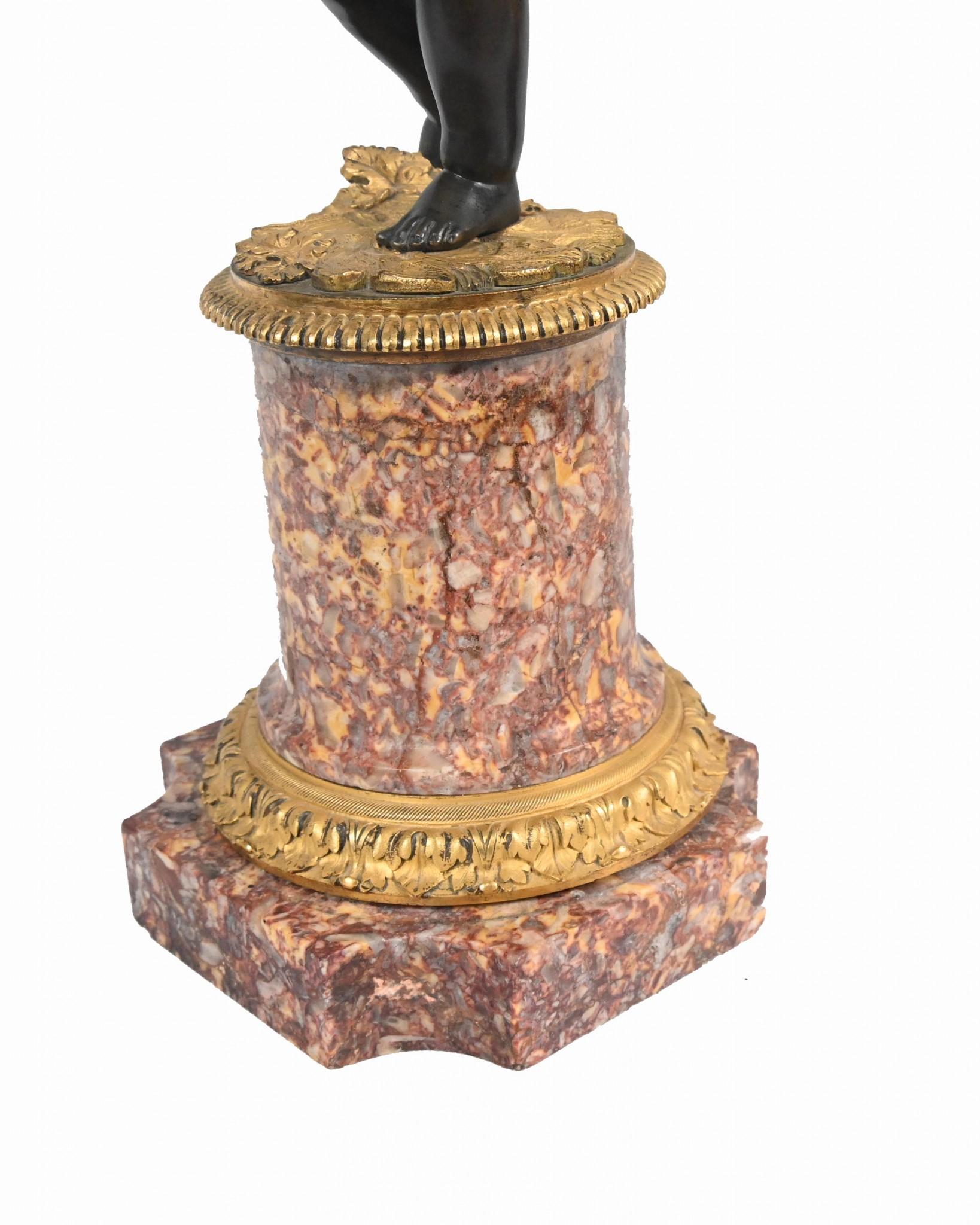 Coppia di candelabri Cherub in bronzo francese Clodion in vendita 13