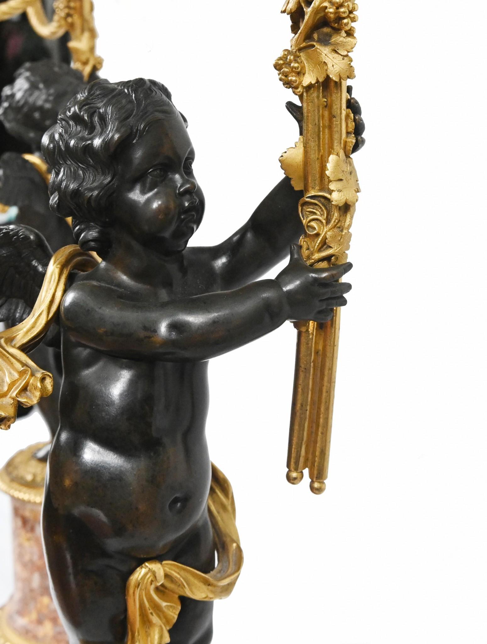 Coppia di candelabri Cherub in bronzo francese Clodion in vendita 14