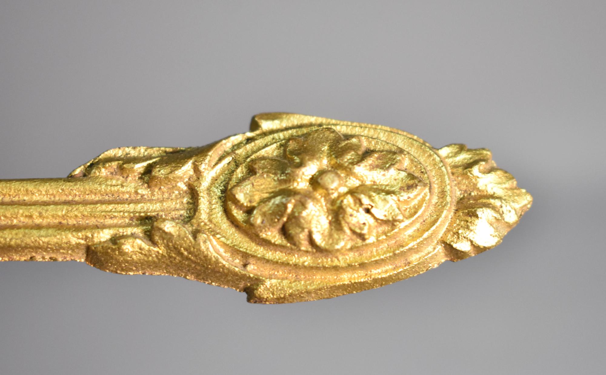 Coppia di fermatende francesi in bronzo in stile Luigi XVI in vendita 4
