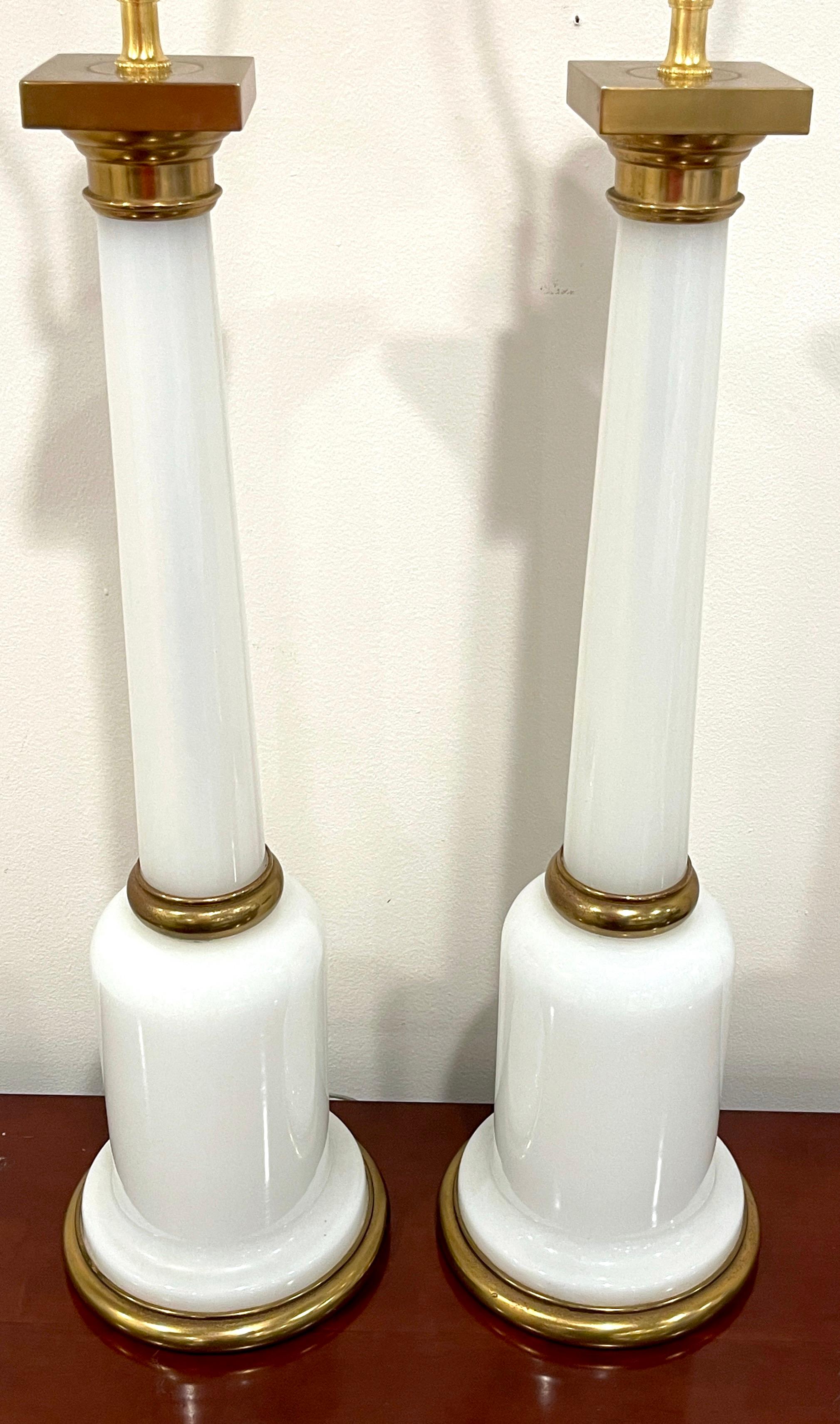 Pair French Bronze Mounted Neoclassical Column & Arrow Motif Opaline Lamps In Good Condition In West Palm Beach, FL
