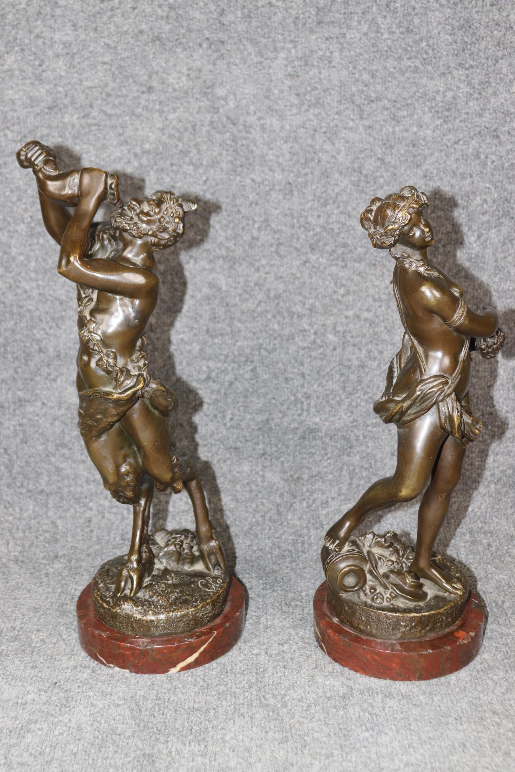 Fine XIX secolo Coppia di sculture francesi in bronzo di Satiro e Dama Rouge con base in marmo di Clodio in vendita