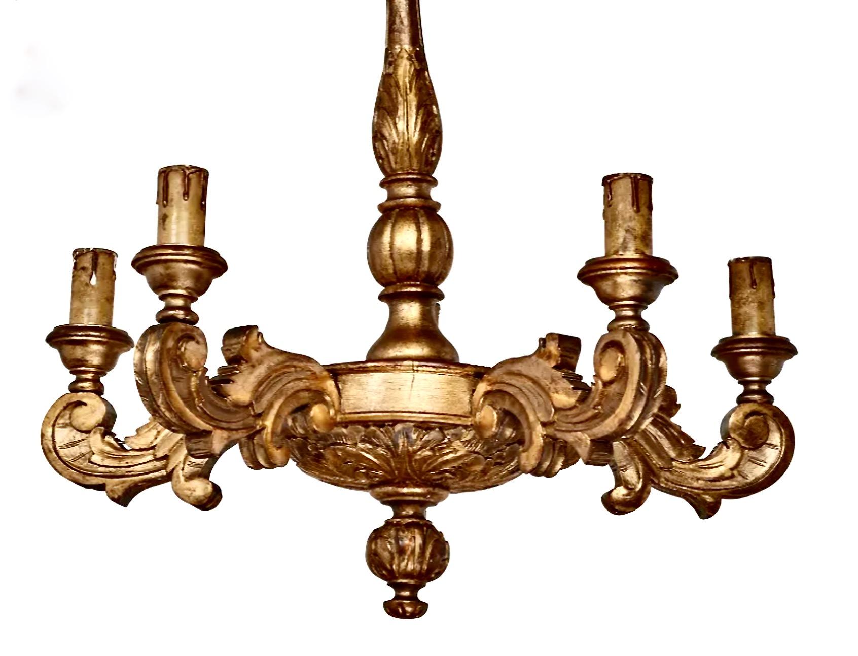 Early 20th Century Pair French Carved Gilt Wood Chandeliers For Sale