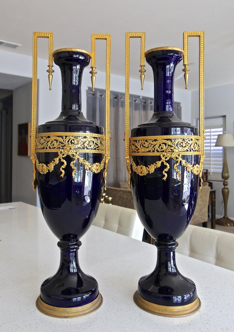Mid-20th Century Pair of French Cobalt Blue Gilt Bronze Ormolu-Mounted Urns For Sale