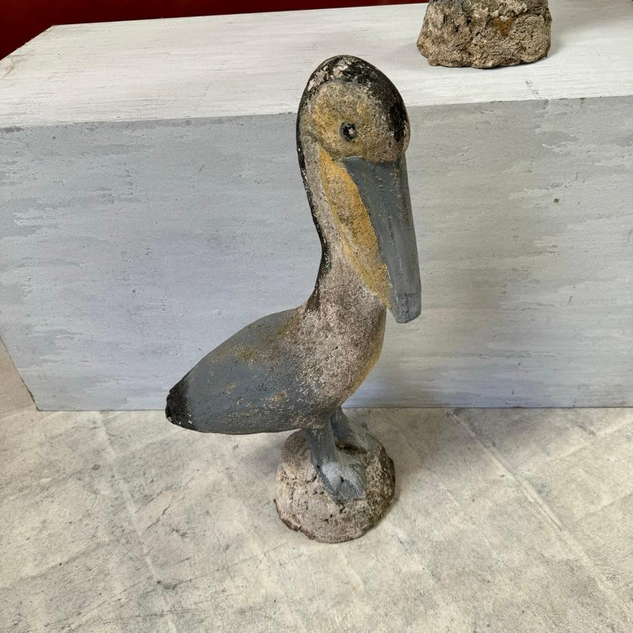 Pareja de pelícanos franceses de hormigón en venta 2
