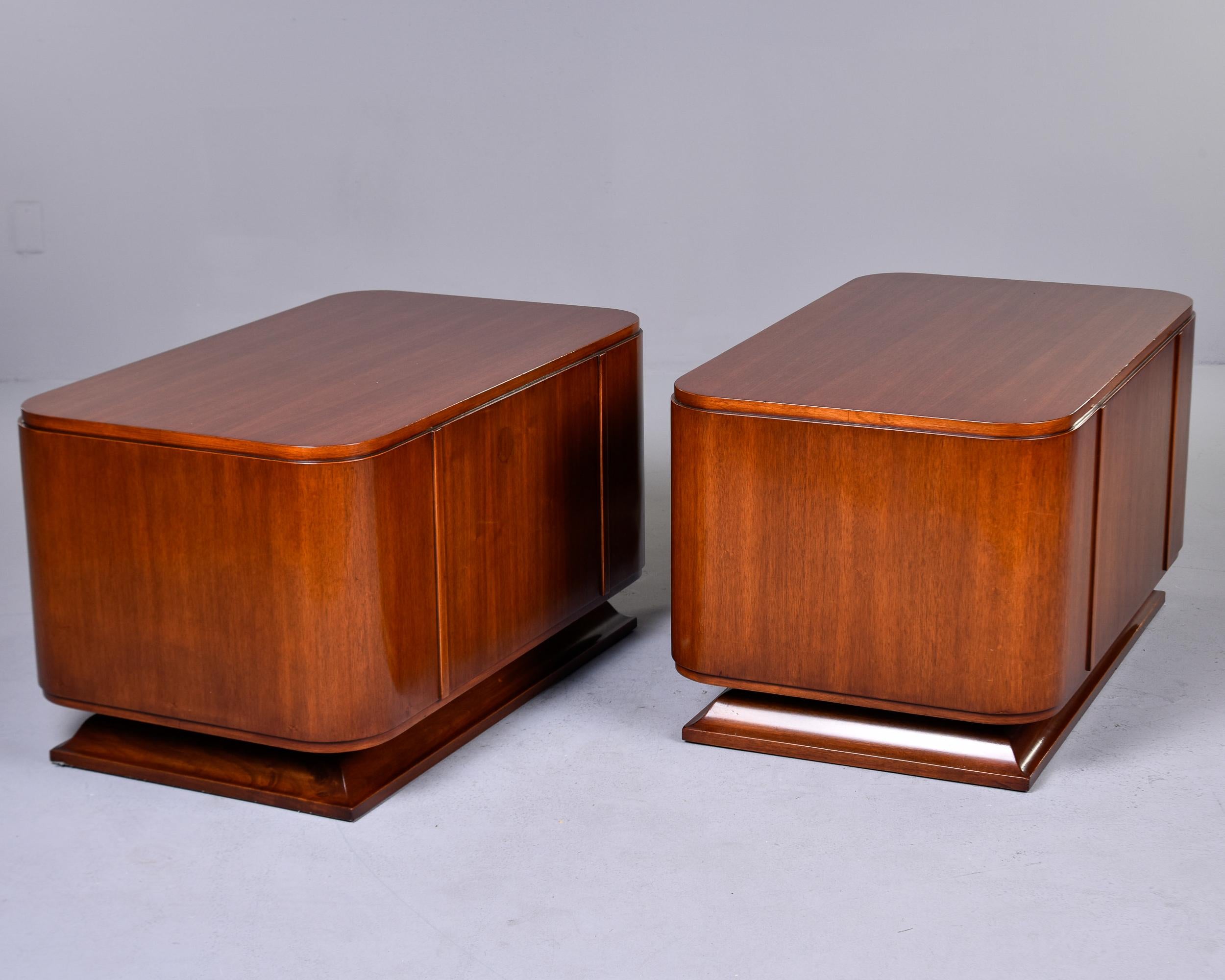 Pair French Deco Low Bedside Chests In Good Condition For Sale In Troy, MI