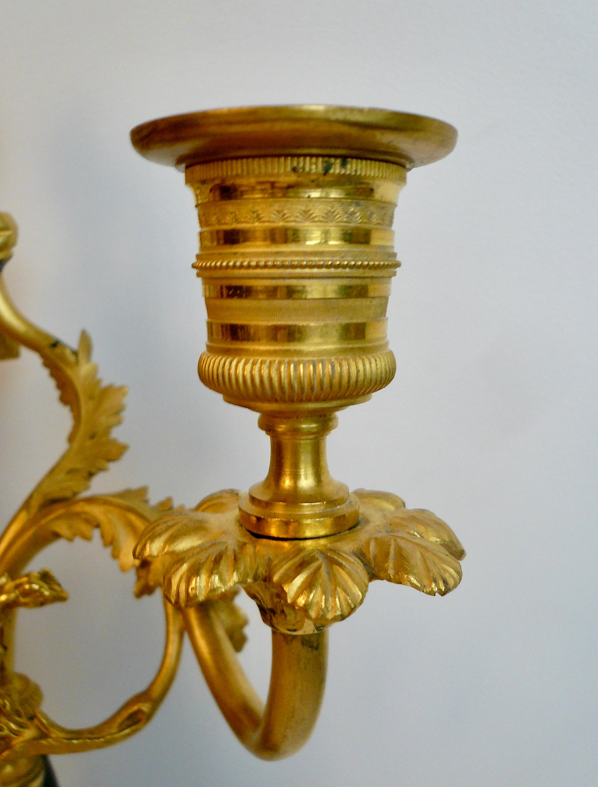 Pair French Directoire Bronze and Marble Neo-Classical Figural Candelabra For Sale 4