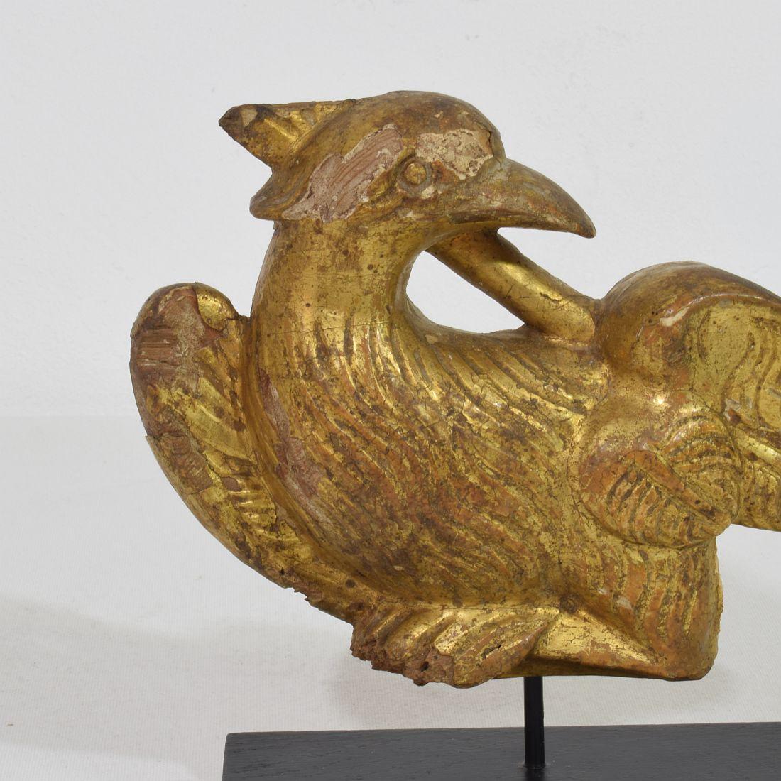 Pair French Early 19th Century Hand Carved Giltwood  Empire Style bird Ornaments For Sale 11