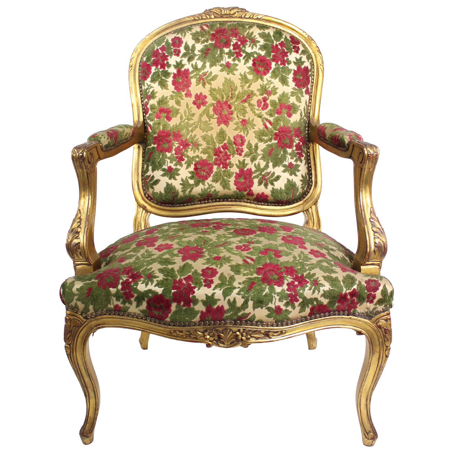 Pair French Early 20th Century Louis XV Style Giltwood Carved Fauteuil Armchairs For Sale 4