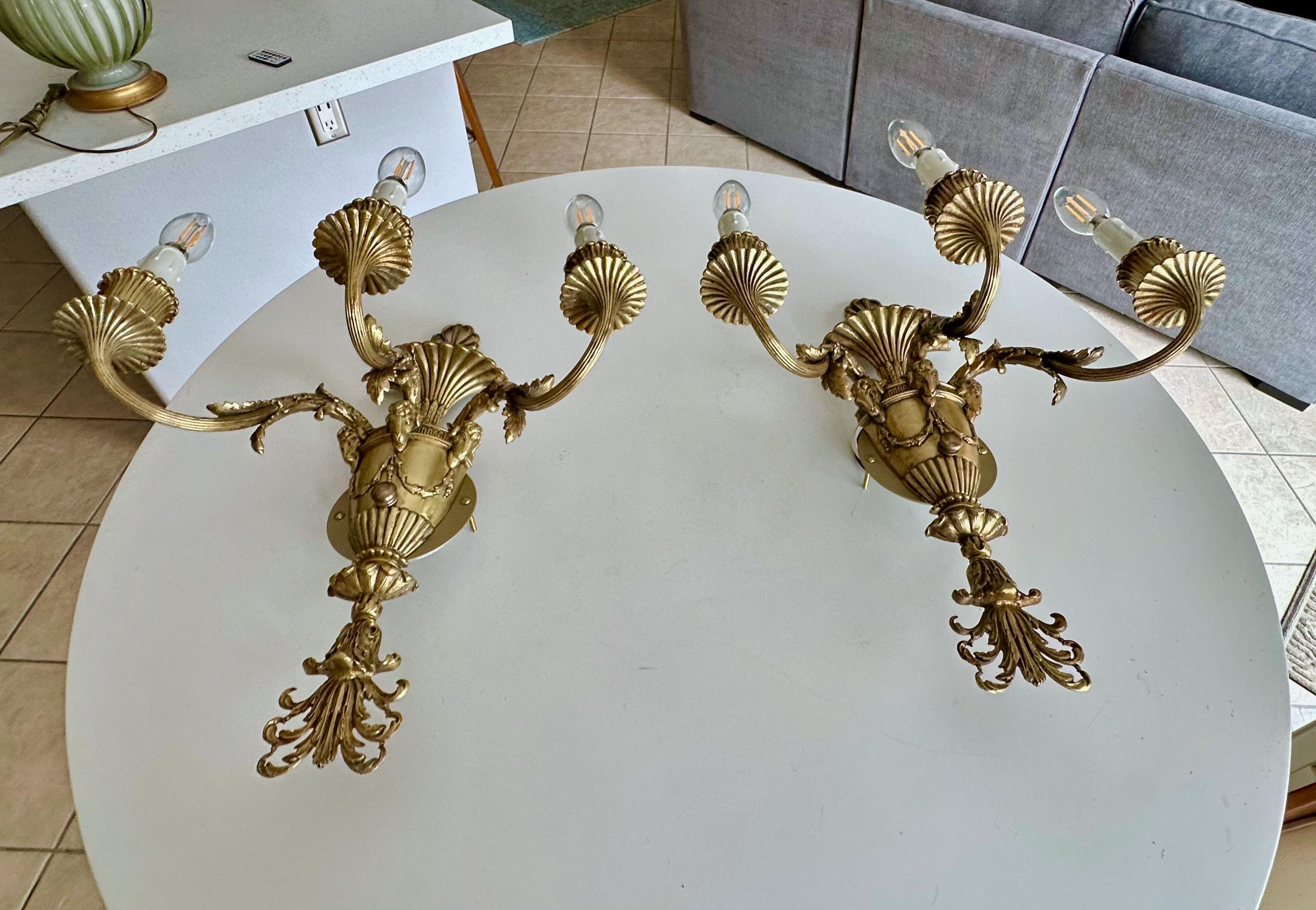 Pair French Empire 3 Arm Rams Head Wall Sconces en vente 1