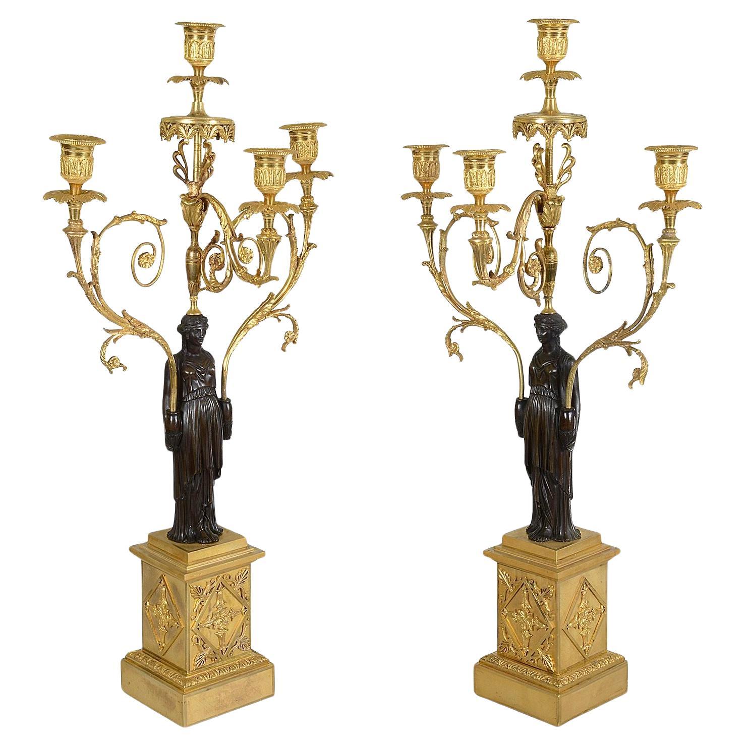 Paire de candélabres Empire français, vers 1800 en vente