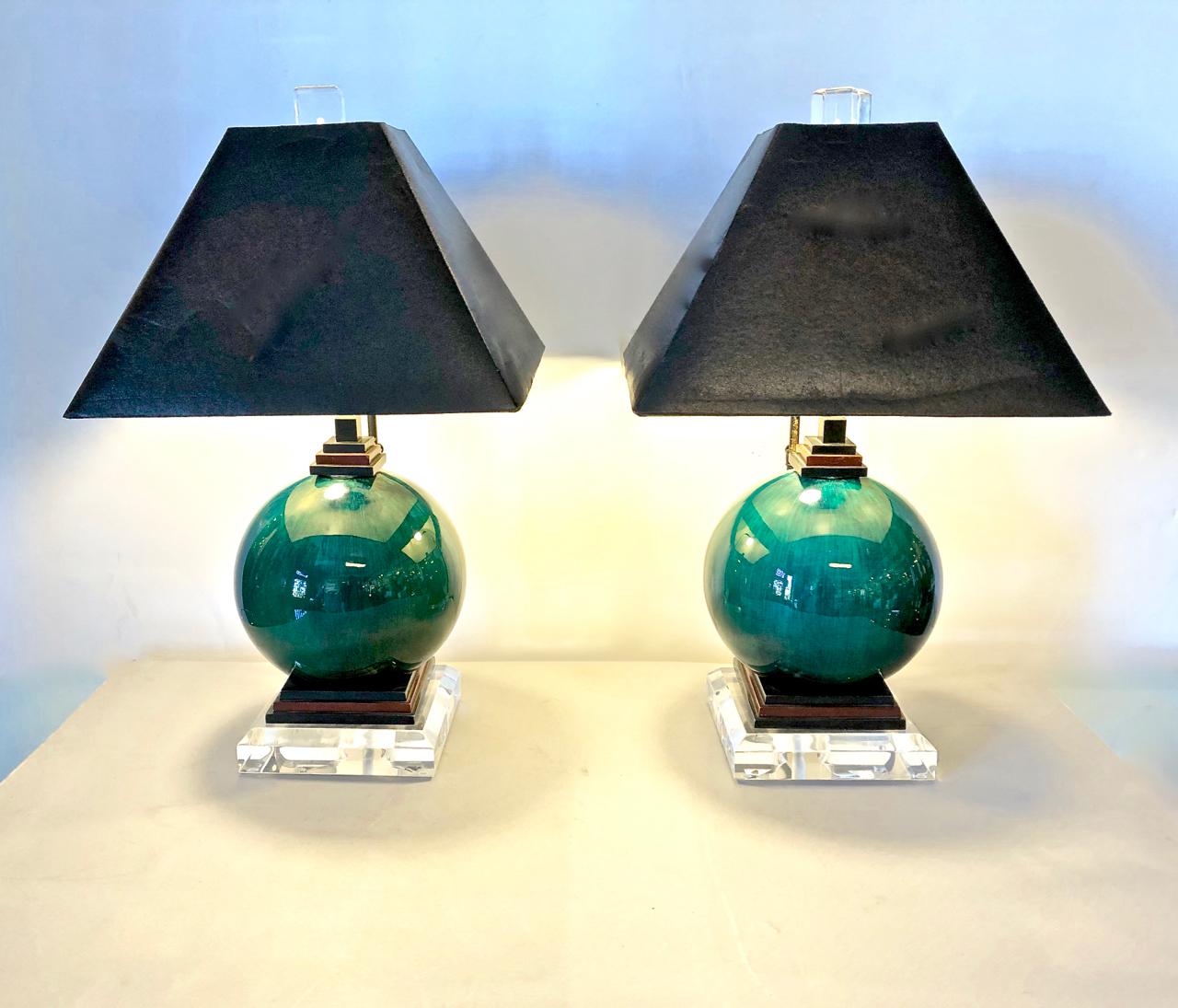 Paire de lampes françaises en verre flammé en vente 4