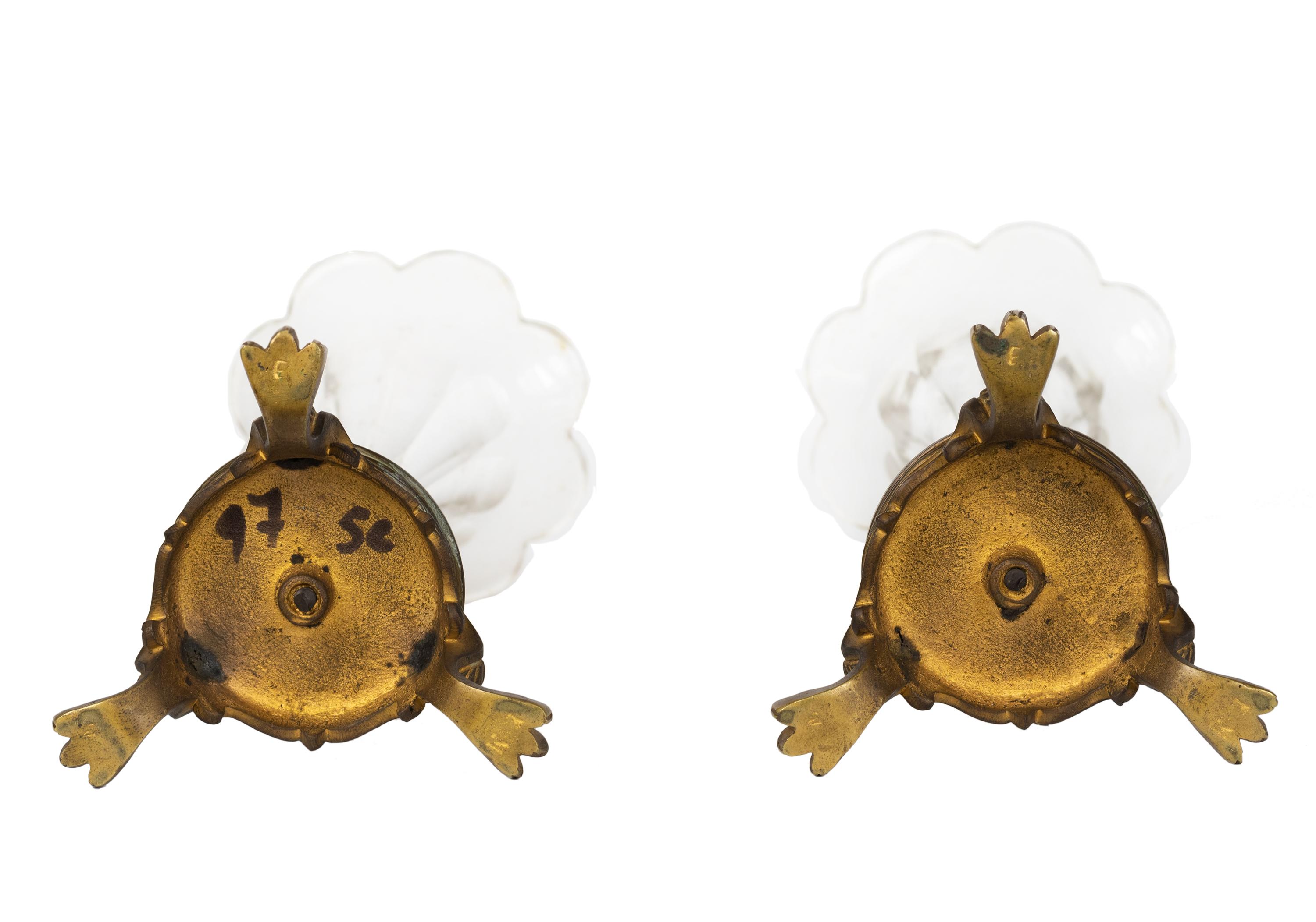 Pair French Gilt Bronze and Champlevé Enamel Trumpet Vases, Late 19th Century In Good Condition For Sale In Lisbon, PT