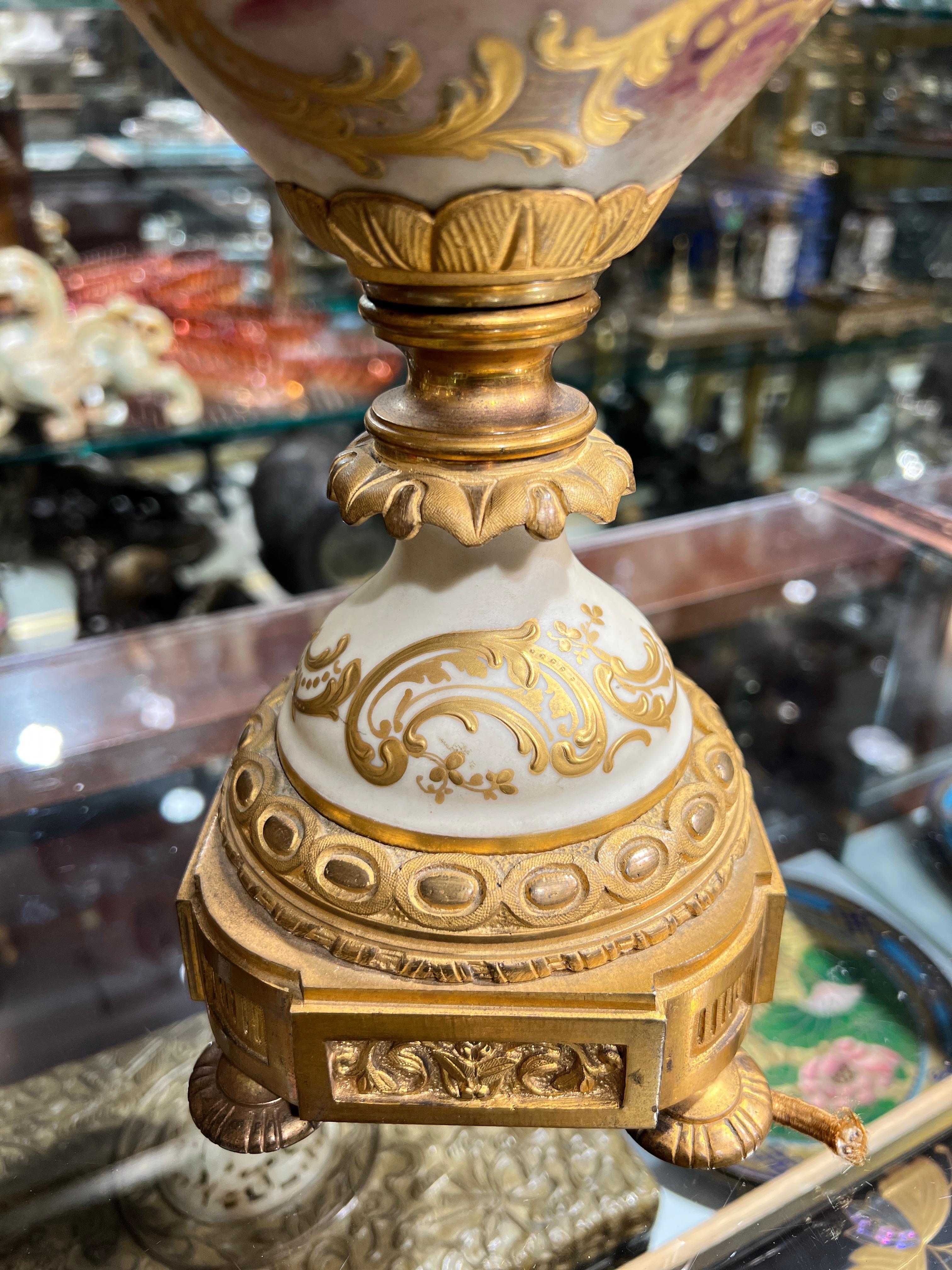 Pair French Gilt Bronze and Porcelain Louis XV Sevres Style Table Lamps For Sale 4