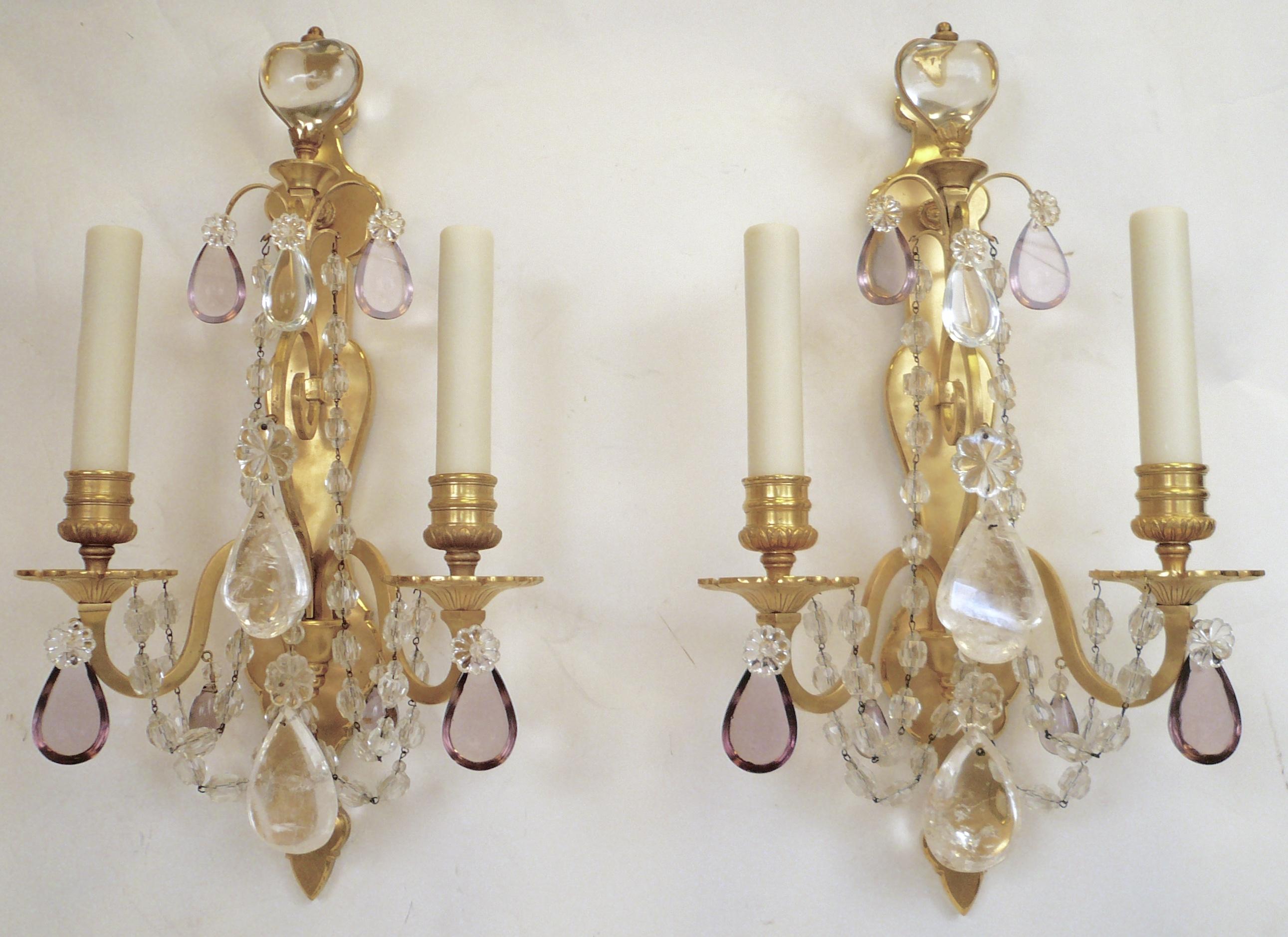 Belle Époque Pair of French Gilt Bronze Sconces with Rock Crystal and Amethyst Prisms For Sale