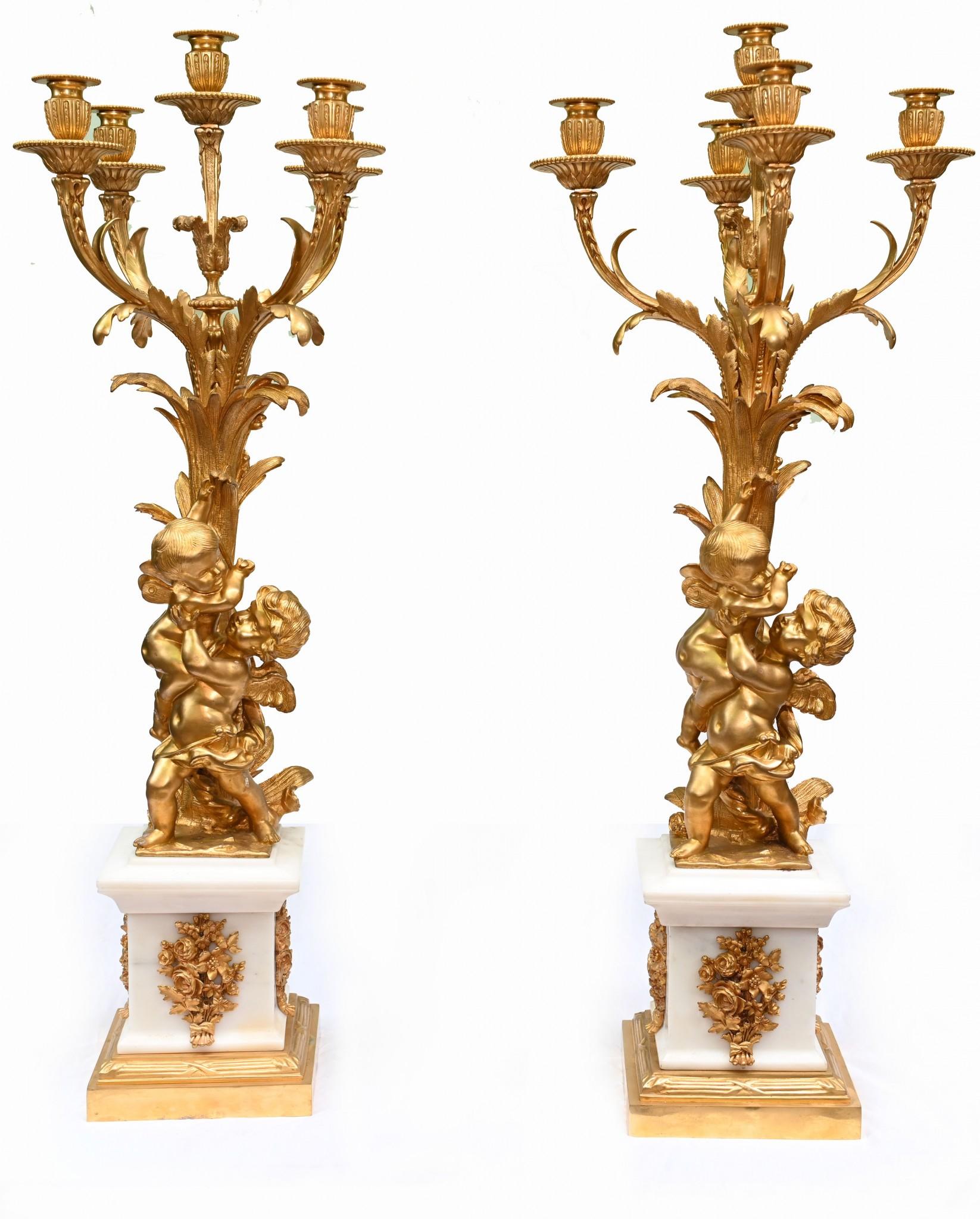 Coppia di candelabri francesi dorati a cherubino Clodion 1880 in vendita 5