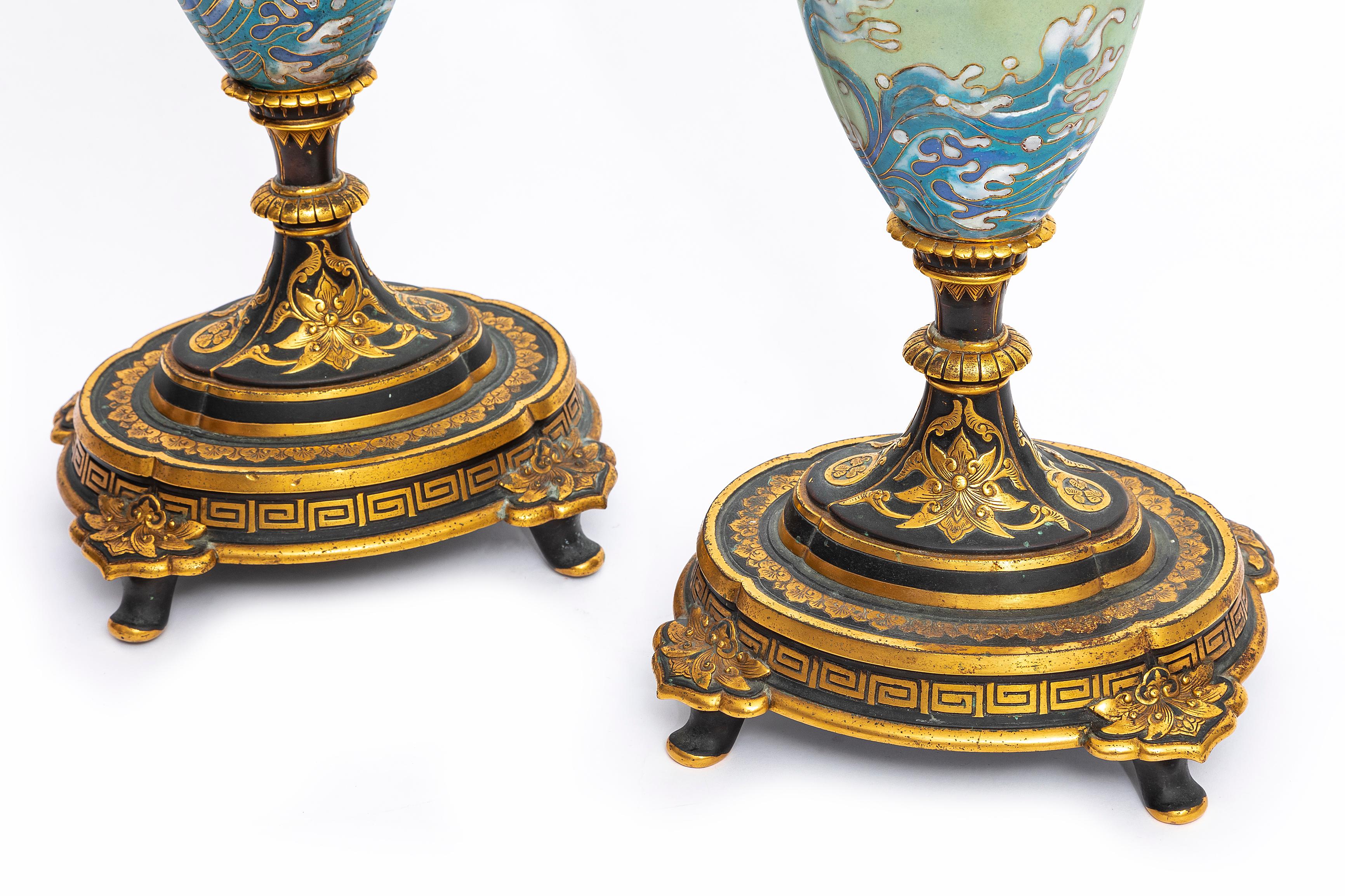 Coppia di vasi francesi Japonisme in bronzo patinato e cloisonné Christofle & Cie in vendita 9
