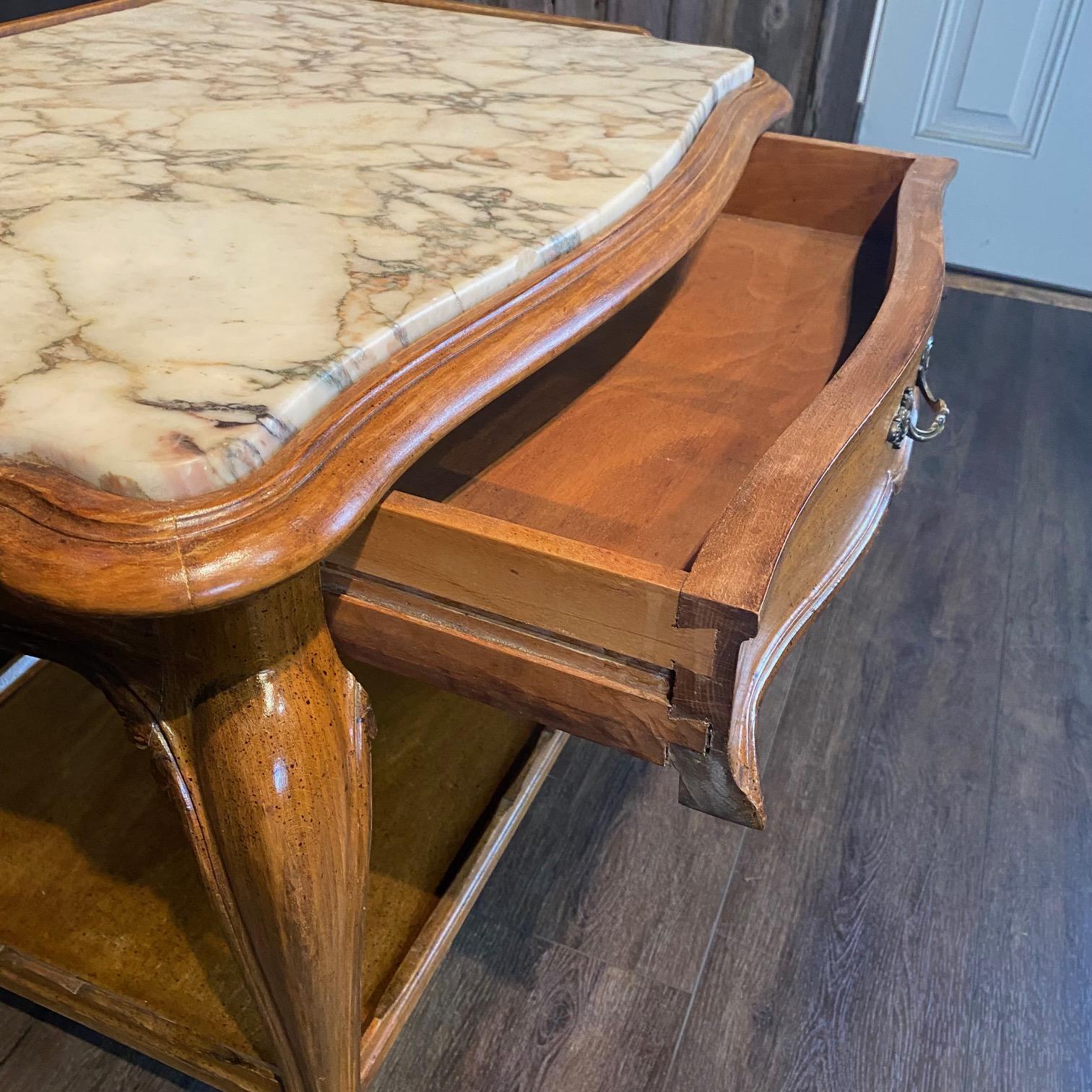 Pair French Louis XV Style End Tables with Exquisite Marble Tops For Sale 5