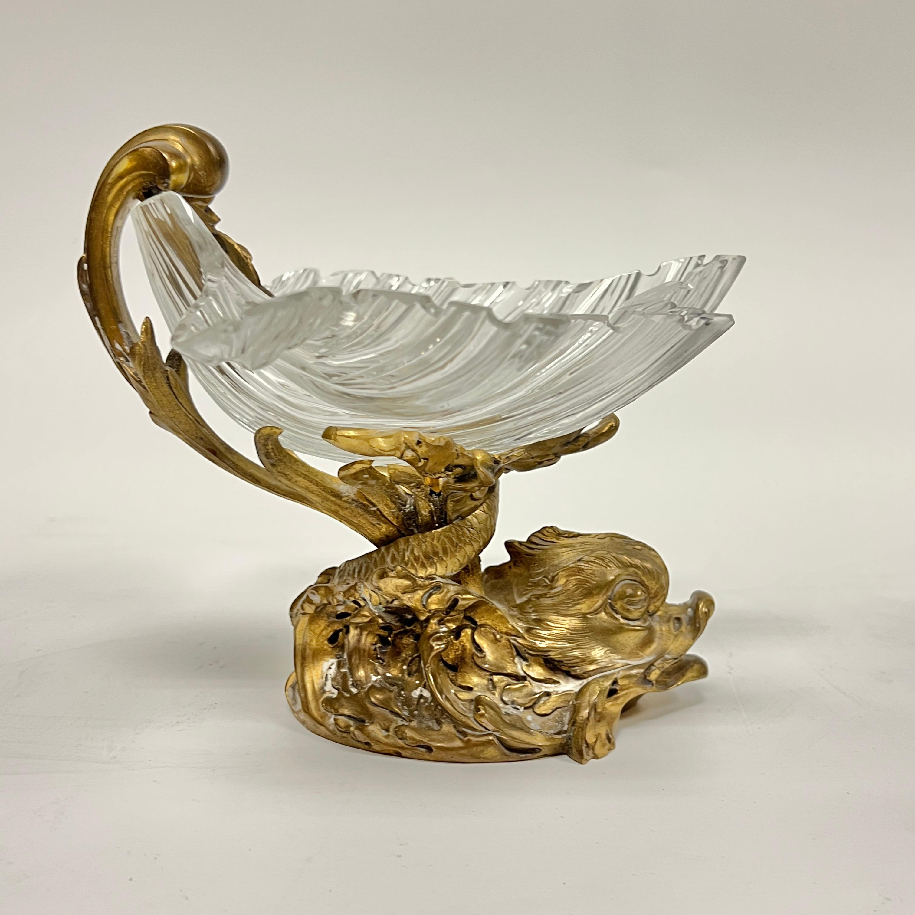 Paar französische Louis XV Stil vergoldete Bronze geschliffenes Glas Tazza / Dishes / Tafelaufsätze im Angebot 4