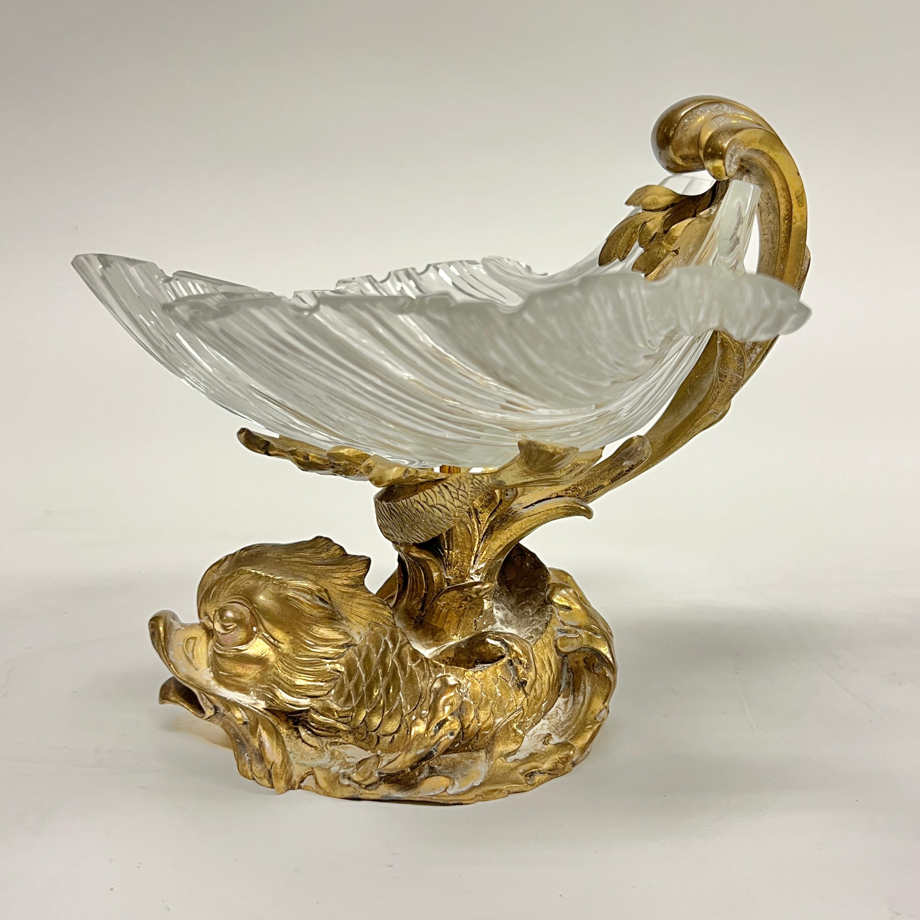 Paar französische Louis XV Stil vergoldete Bronze geschliffenes Glas Tazza / Dishes / Tafelaufsätze im Angebot 2