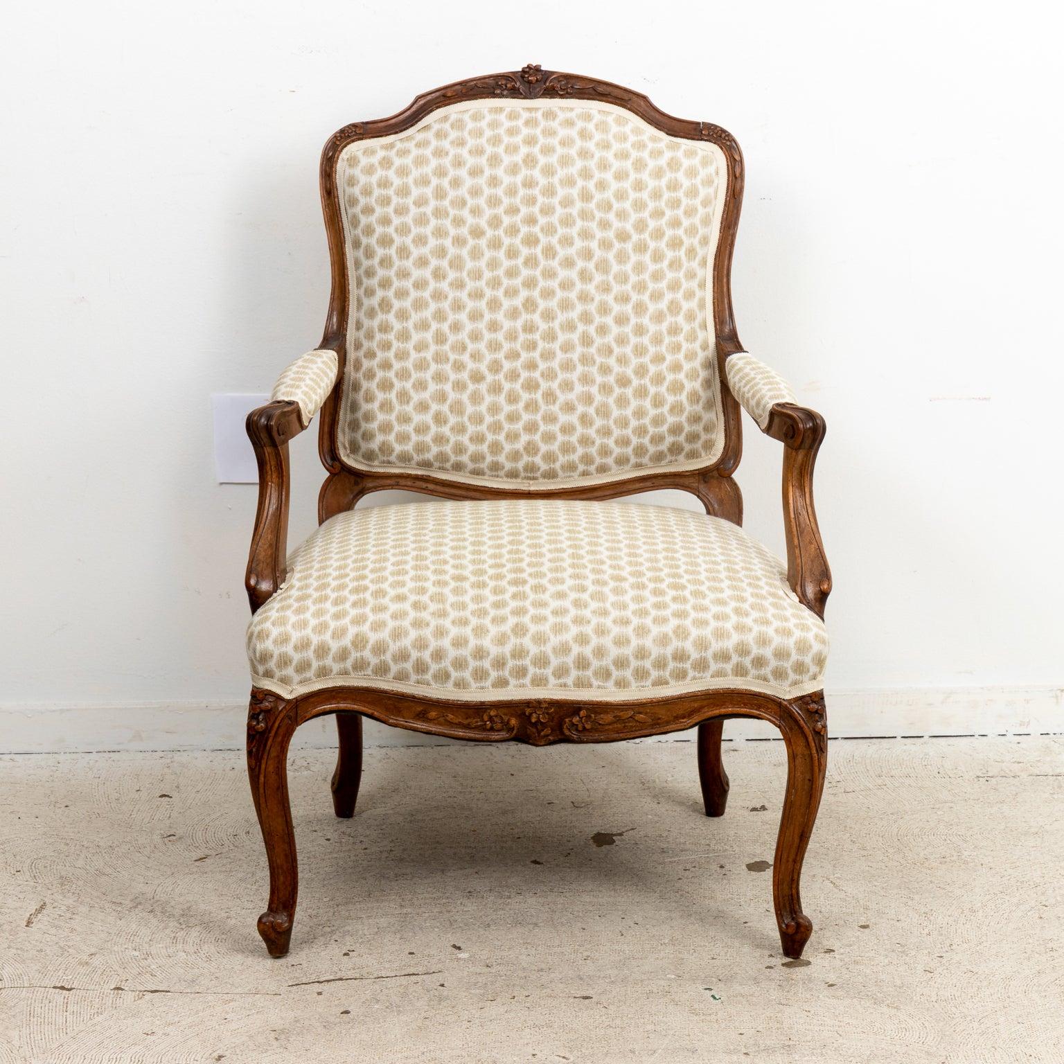 Pair French Louis XV Upholstered Fauteuils In Good Condition For Sale In Stamford, CT