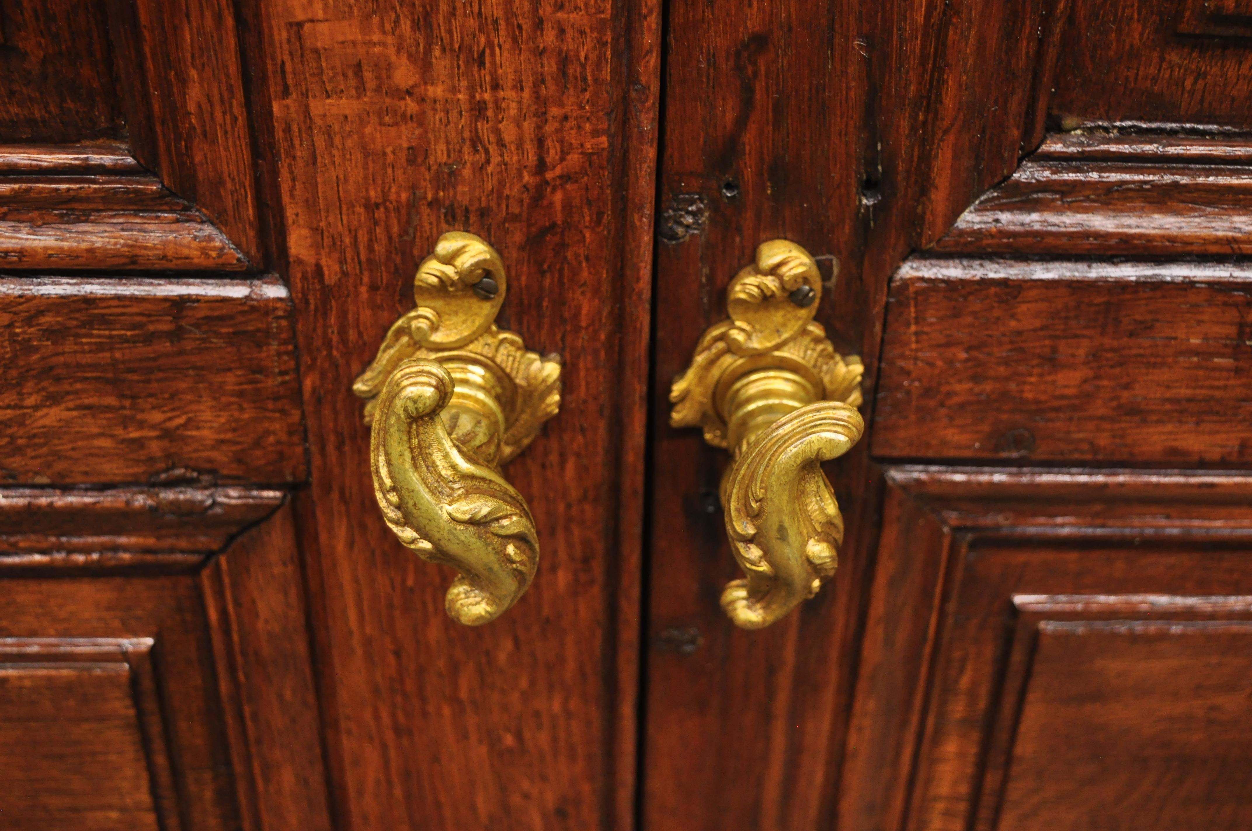 Pair of Louis XVI Oak Interior Double Doors with Bronze Rococo Door Knob ‘B’ 2