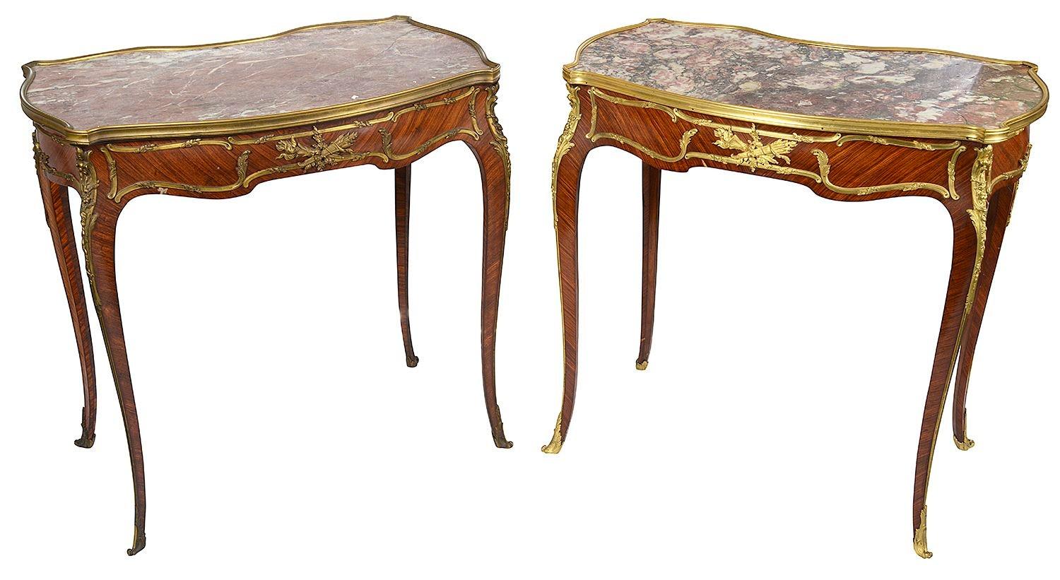 Louis XIV Paire de tables d'appoint françaises de style Louis XVI, signées F. Linke. en vente