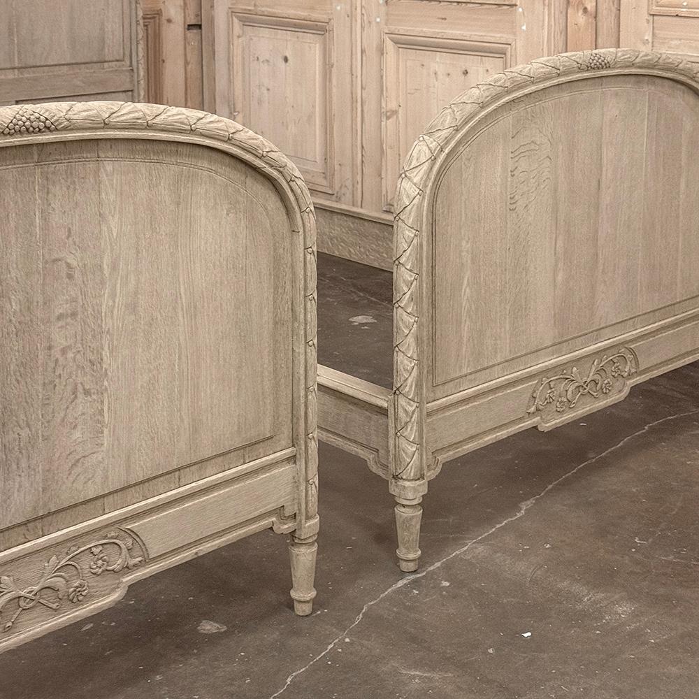 Pair French Louis XVI Twin Beds in Stripped Oak For Sale 15