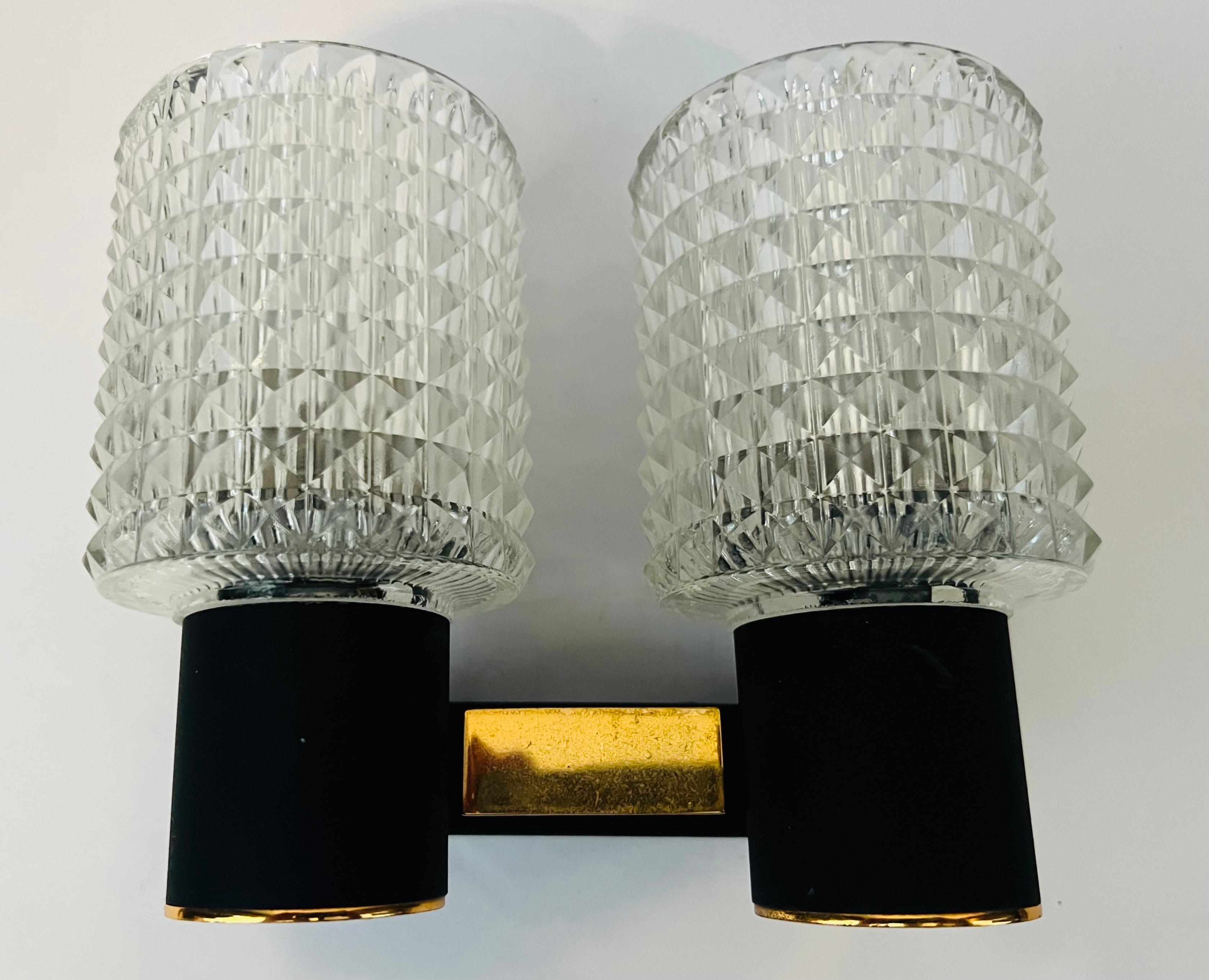 Pair French Lunel 1960s Mid-Century Wall Lights In Excellent Condition For Sale In New York, NY