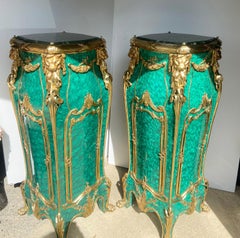 Coppia di piedistalli francesi in malachite Napoleone III Revival A Link