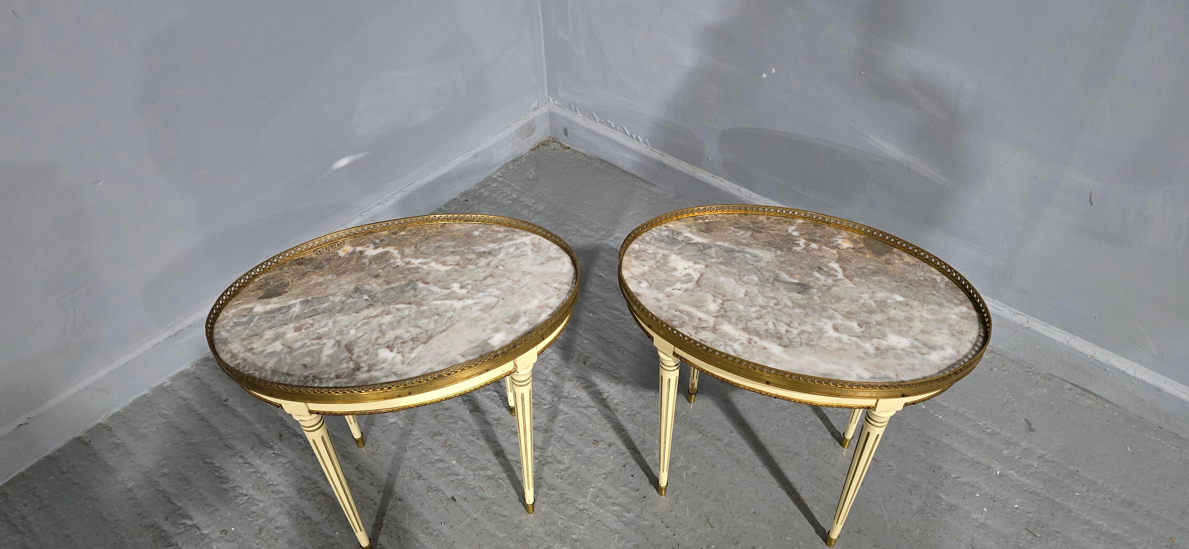 Pair French Marble Side Lamp Tables In Good Condition For Sale In Swadlincote, GB