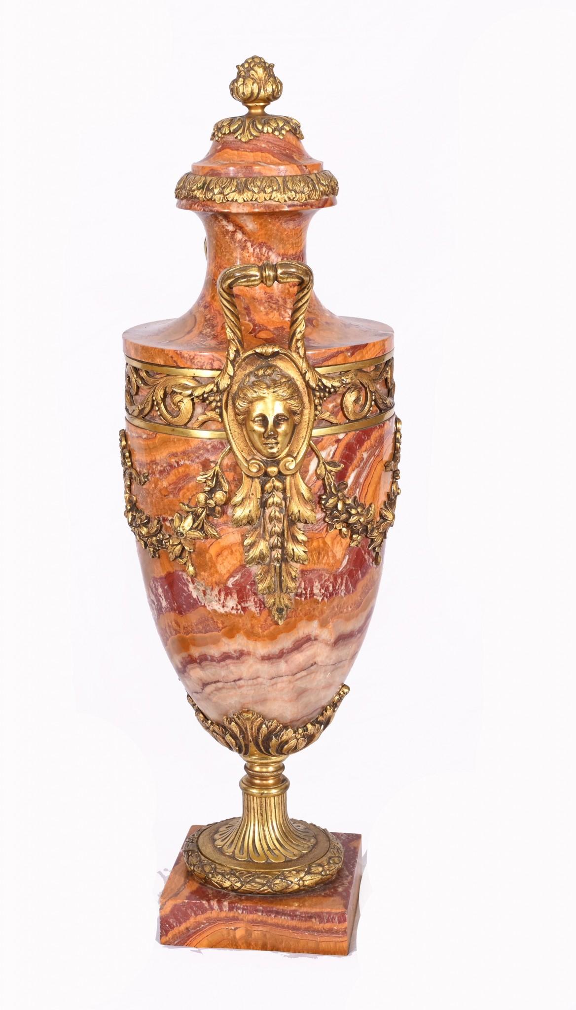 Paire d'Urnes en Marbre Français Amphora Cassolettes Empire 1890 en vente 6