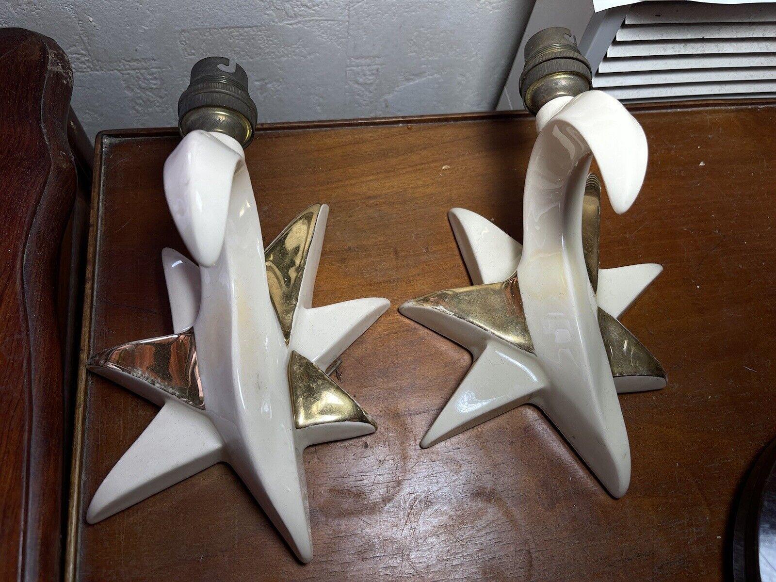 Pair French Mid Century Modern Gilt/ White Enamel Ceramic Star Form Wall Sconces In Good Condition For Sale In Opa Locka, FL