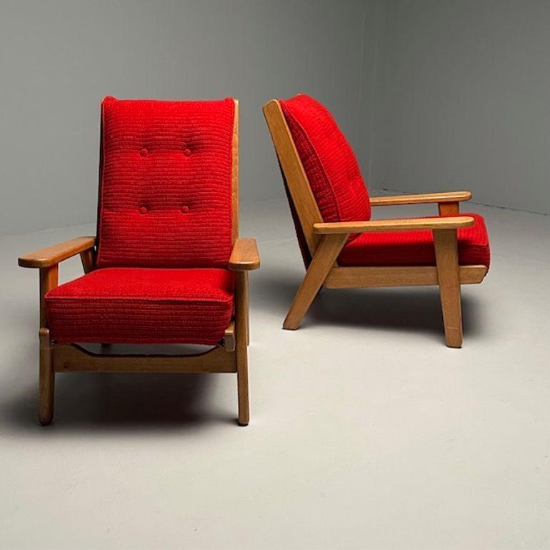 Paire de fauteuils de salon/fauteuils français Pierre Guariche de style mi-siècle moderne, exportés de France en vente 8