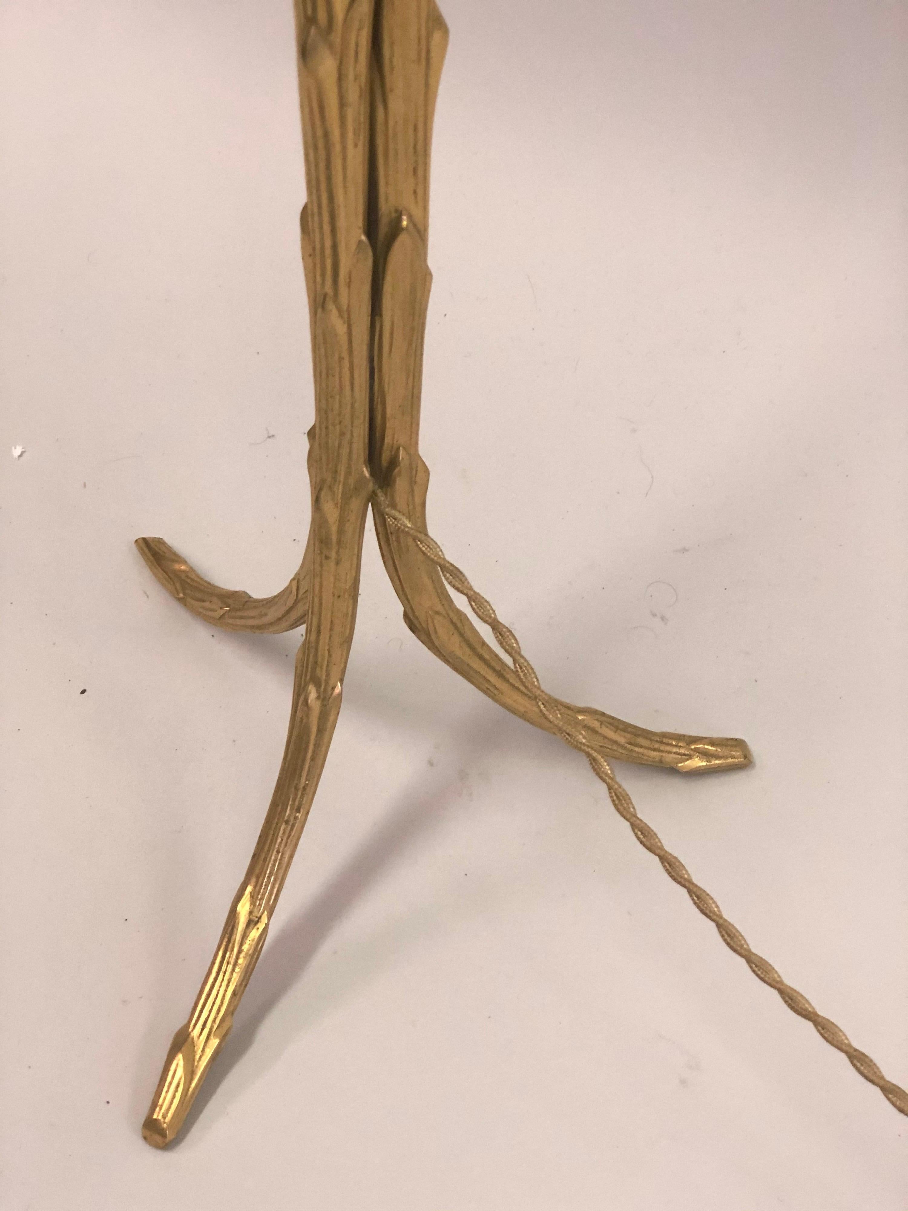 Mod. francés Lámparas de mesa neoclásicas de bronce dorado imitación bambú, Maison Baguès, Pareja en venta 2