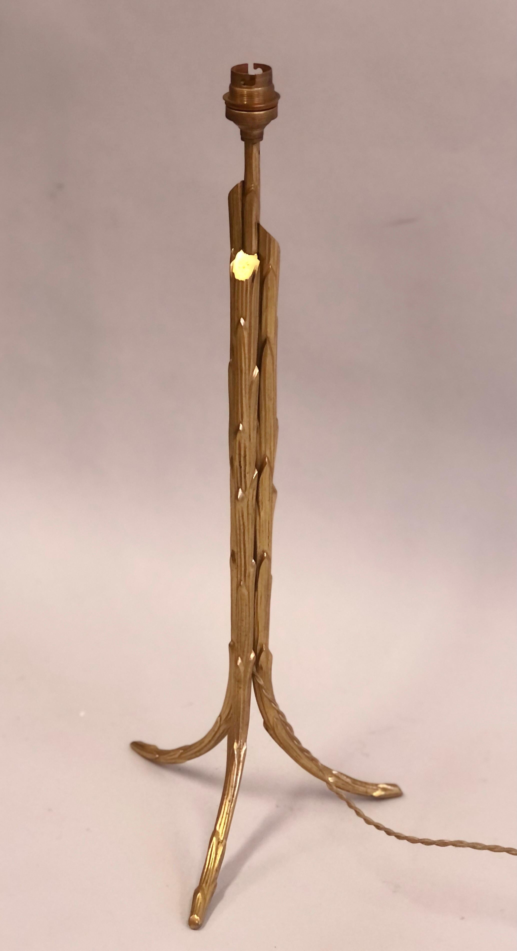 Mod. francés Lámparas de mesa neoclásicas de bronce dorado imitación bambú, Maison Baguès, Pareja Bronce en venta