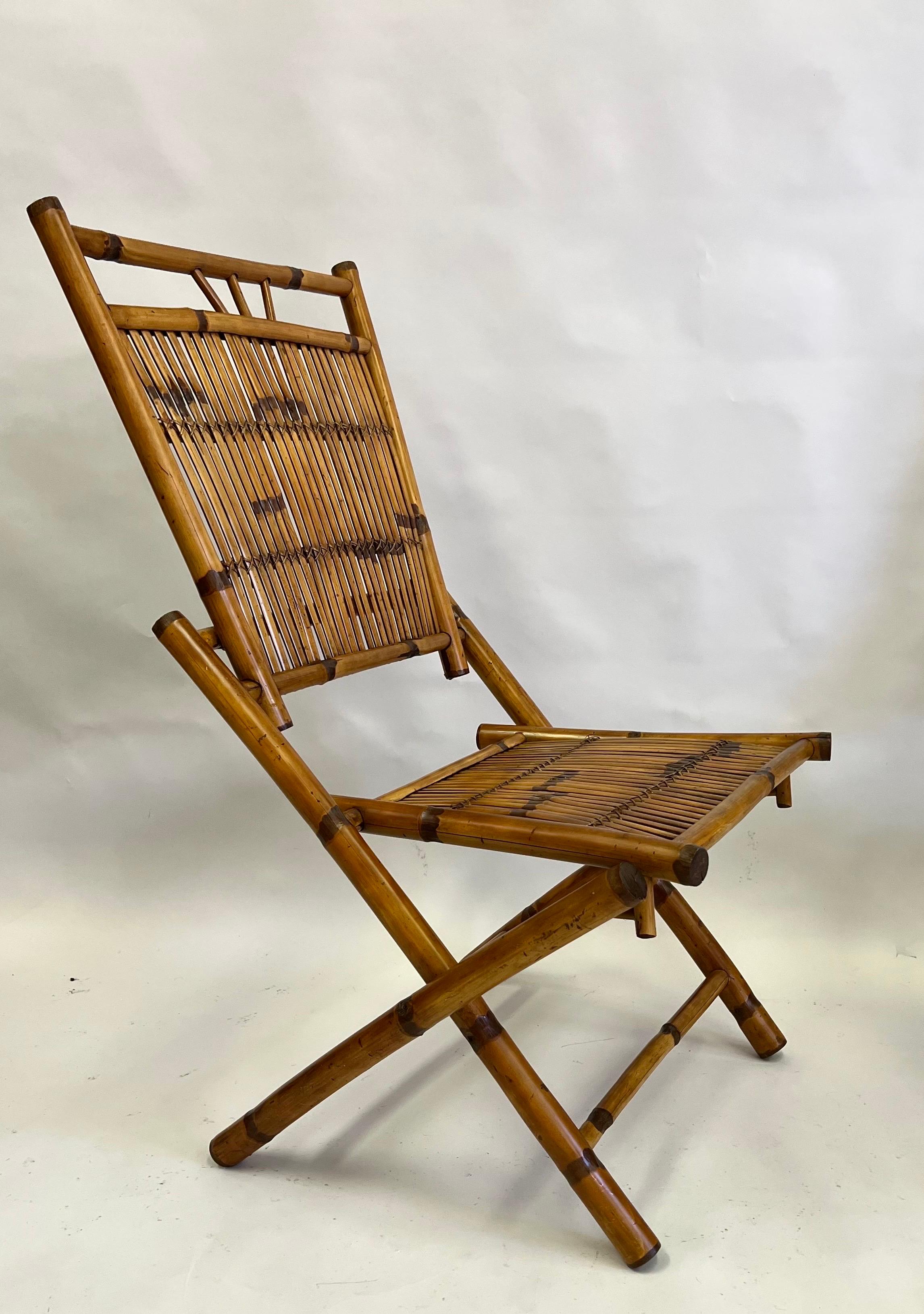 Paire de chaises de salon en bambou et rotin de style moderne et néoclassique français en vente 4