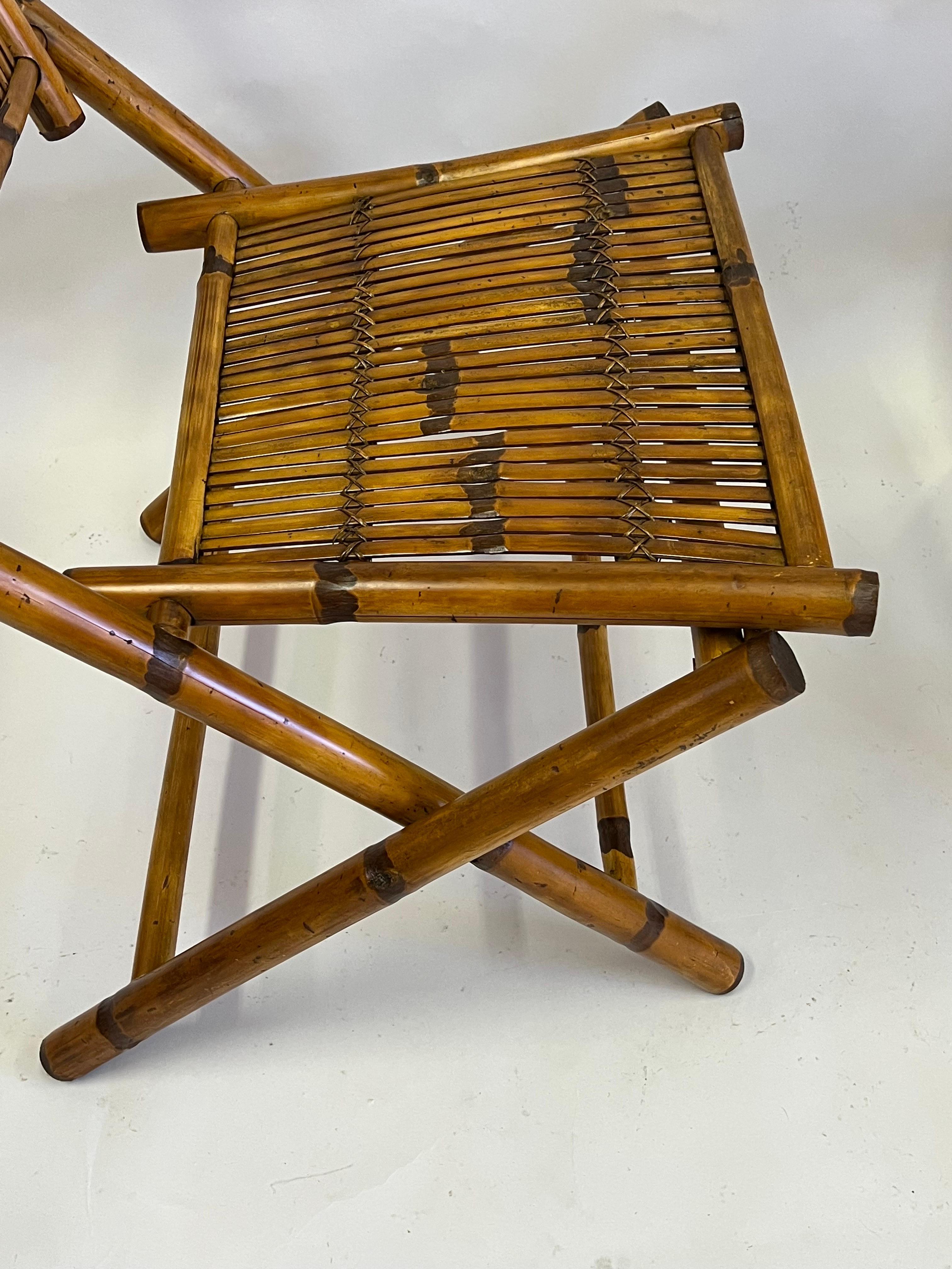 Paire de chaises de salon en bambou et rotin de style moderne et néoclassique français en vente 5