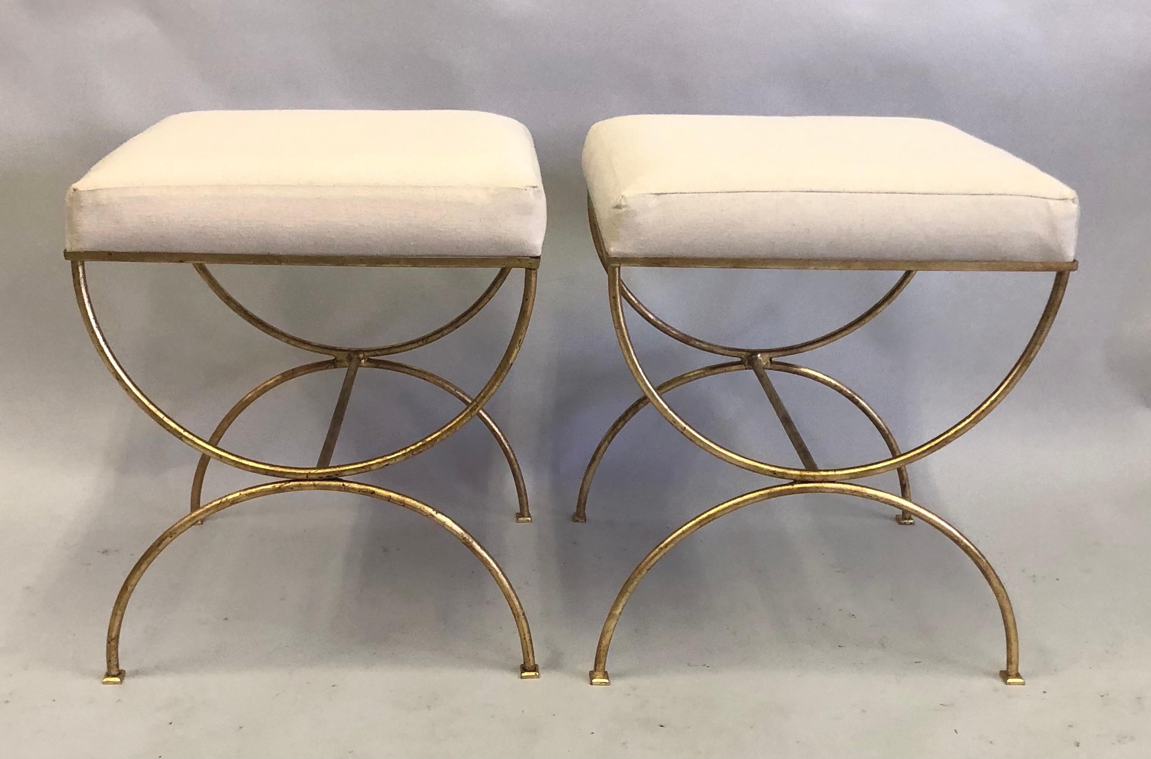 Pair French Modern Neoclassical Gilt Iron Benches, Style of Jean-Michel Frank In Good Condition For Sale In New York, NY