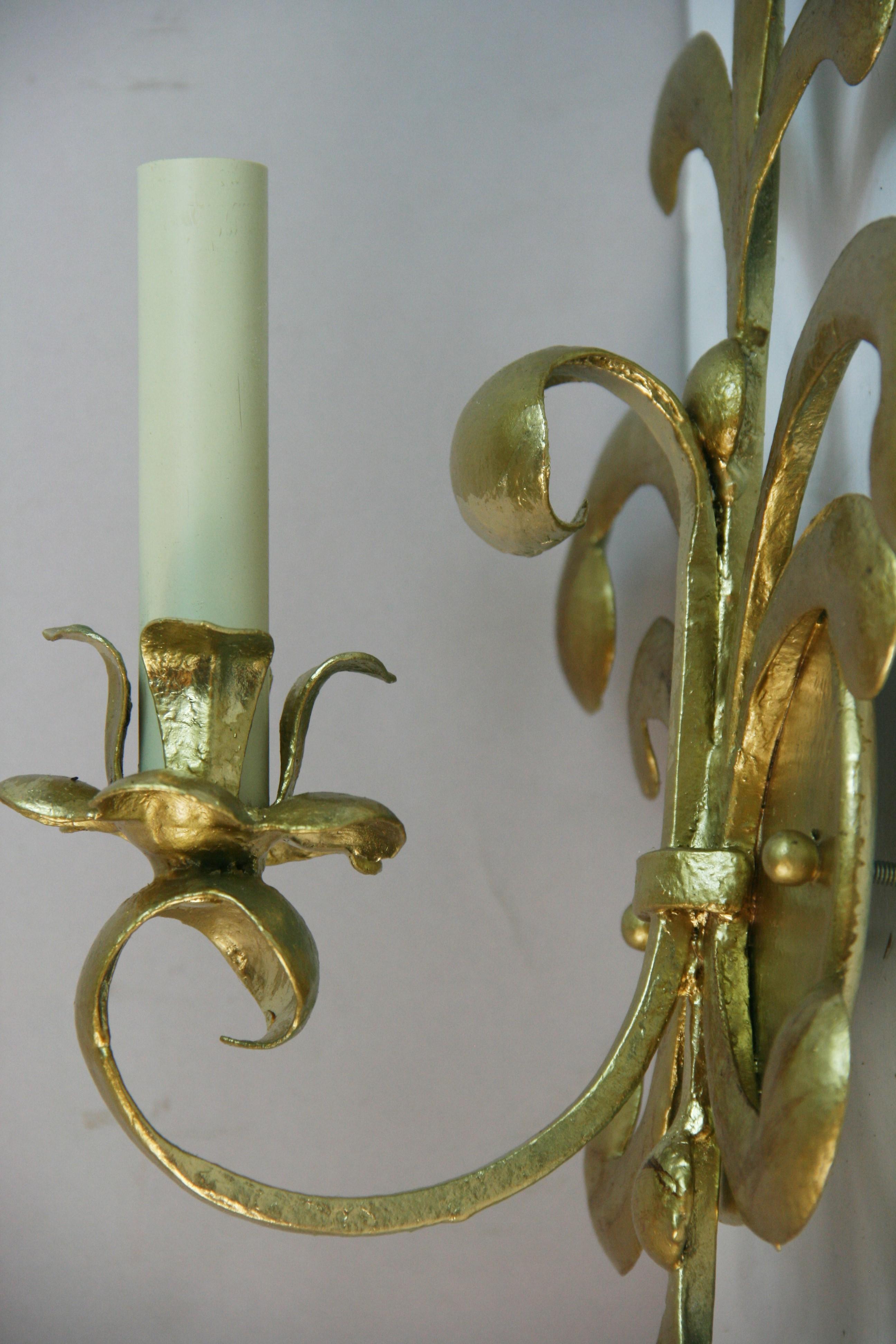 Pair French Modified Fleur deLis  Leaf  Gold Painted Single Light Sconces 1950's For Sale 2