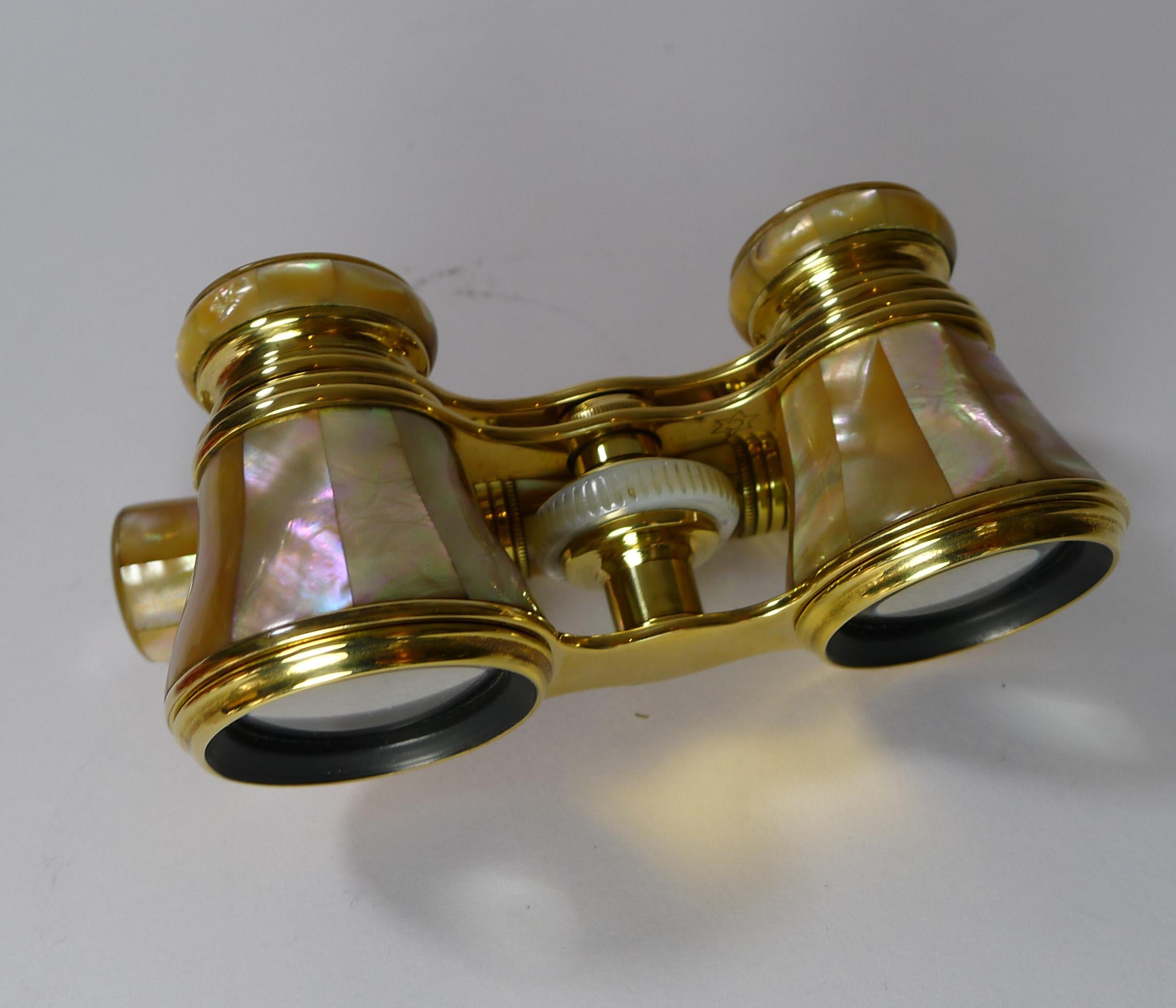 Pair of French Mother of Pearl Opera Glasses, Lemière, Paris 4