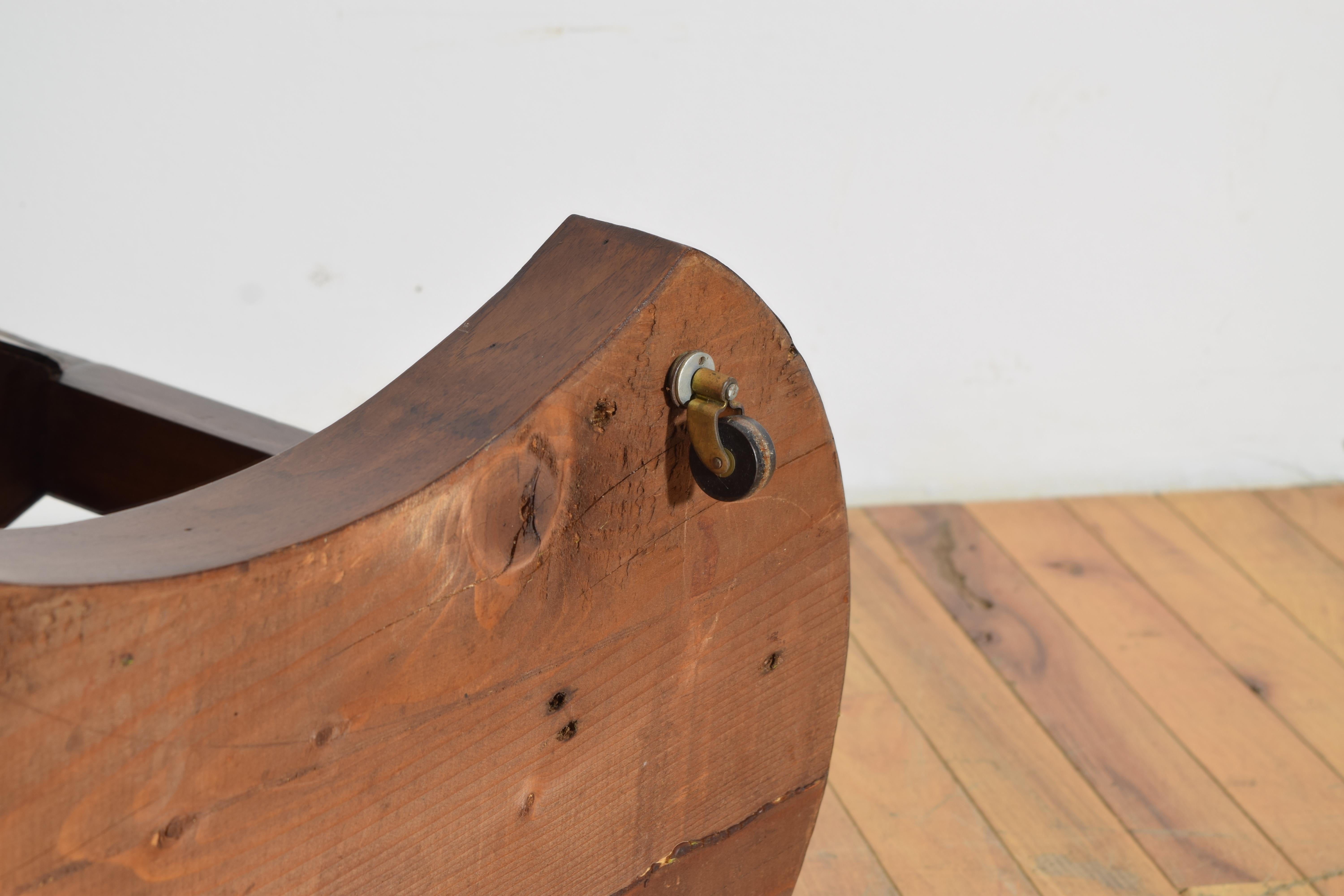 Pareja de mesas auxiliares ovaladas neoclásicas francesas de caoba y ebonizada de 1 nivel, s. I d. C. en venta 3