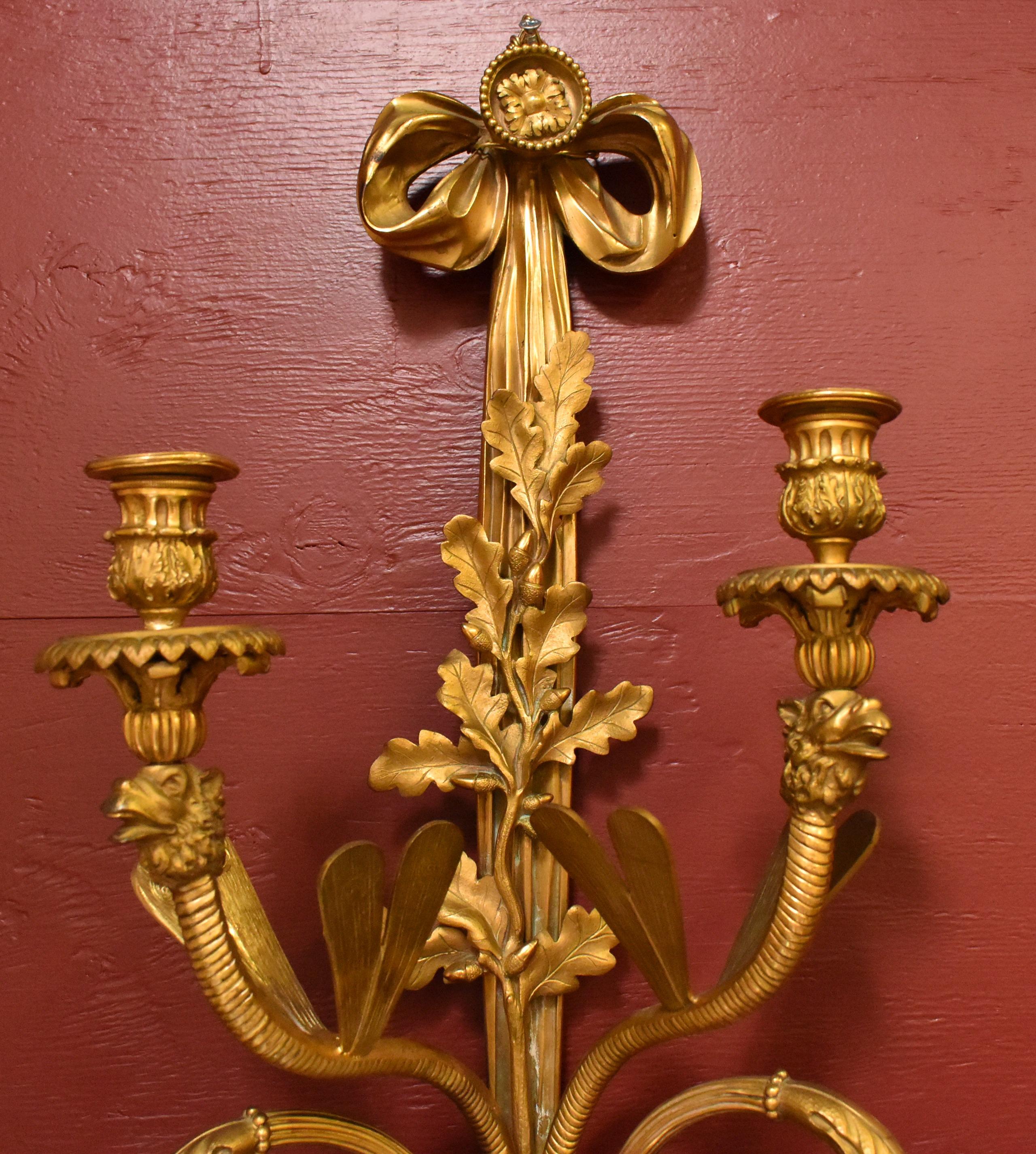 Paire d'appliques françaises en bronze doré, XIXe siècle en vente 1